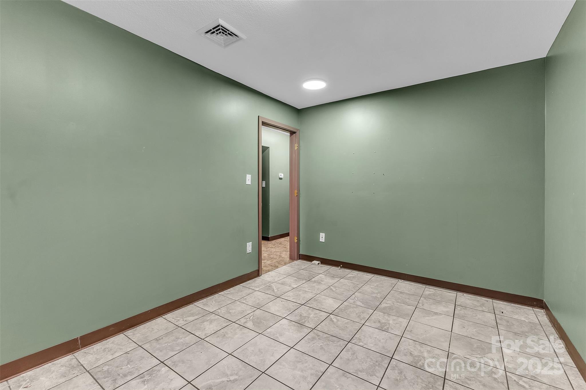 60 2nd Avenue SW