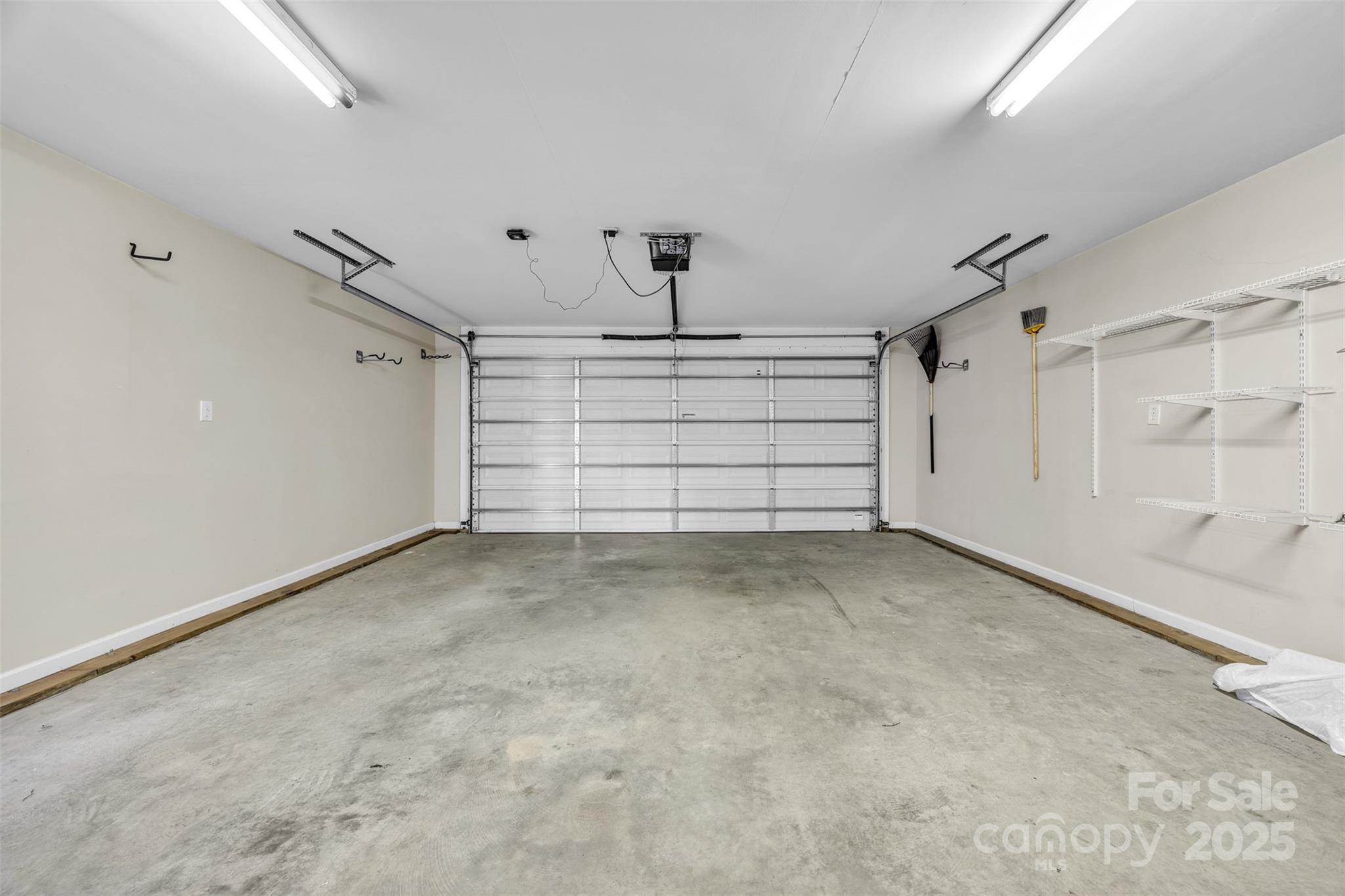 312 Oak Knoll