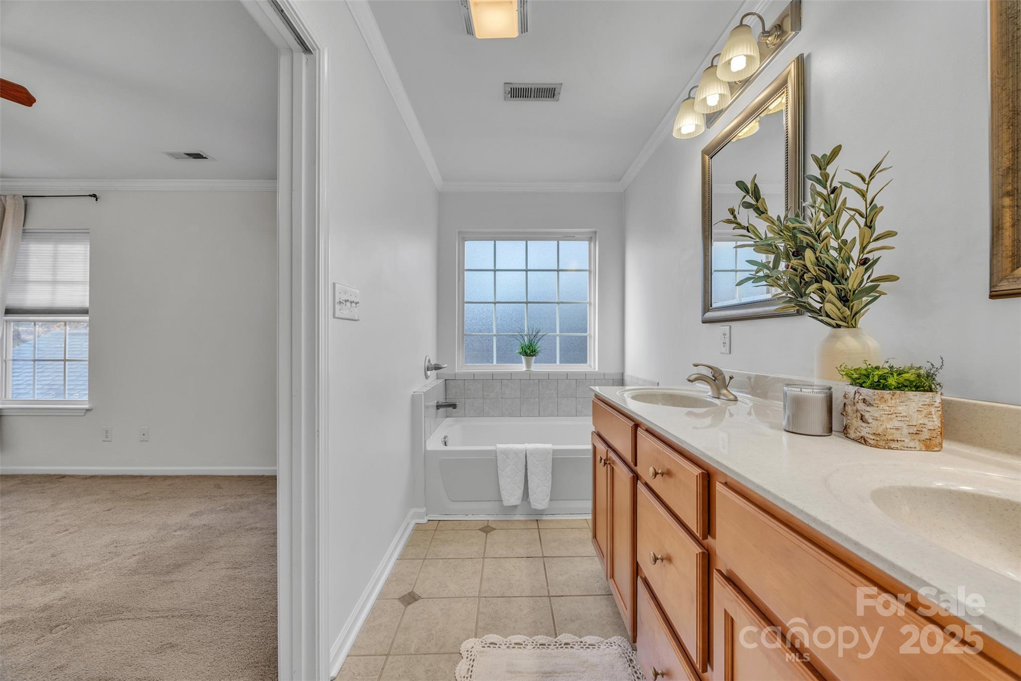 312 Oak Knoll