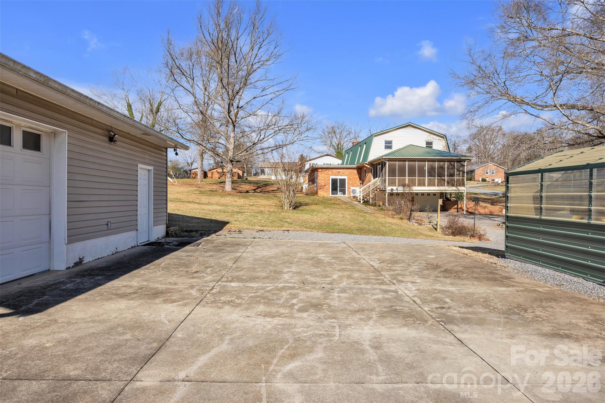 280 Forest Acres Lane
