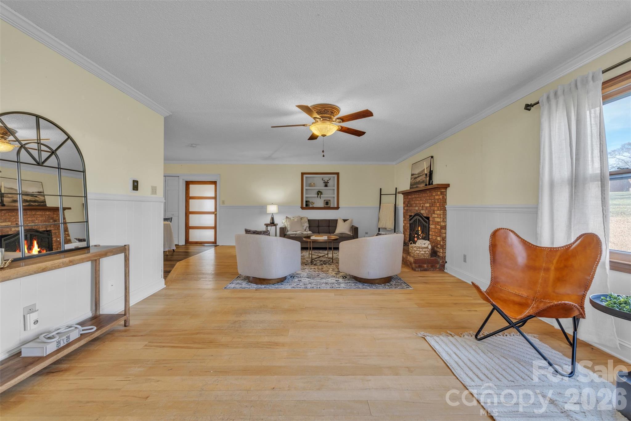 280 Forest Acres Lane
