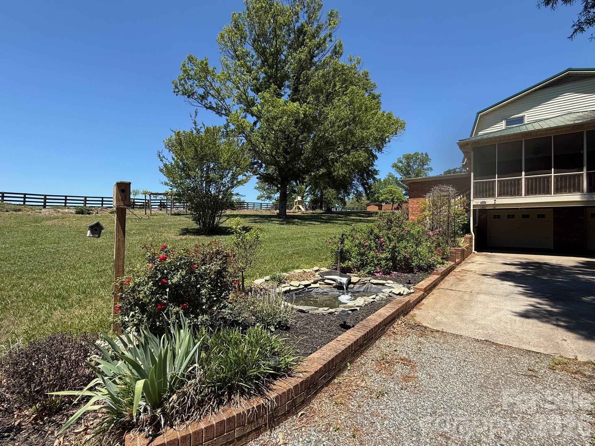 280 Forest Acres Lane