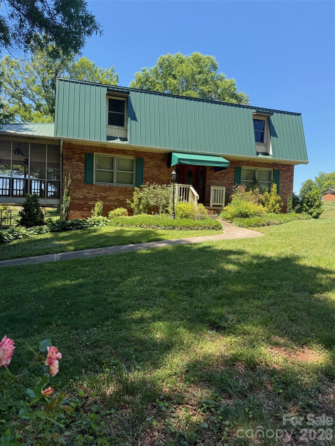 280 Forest Acres Lane