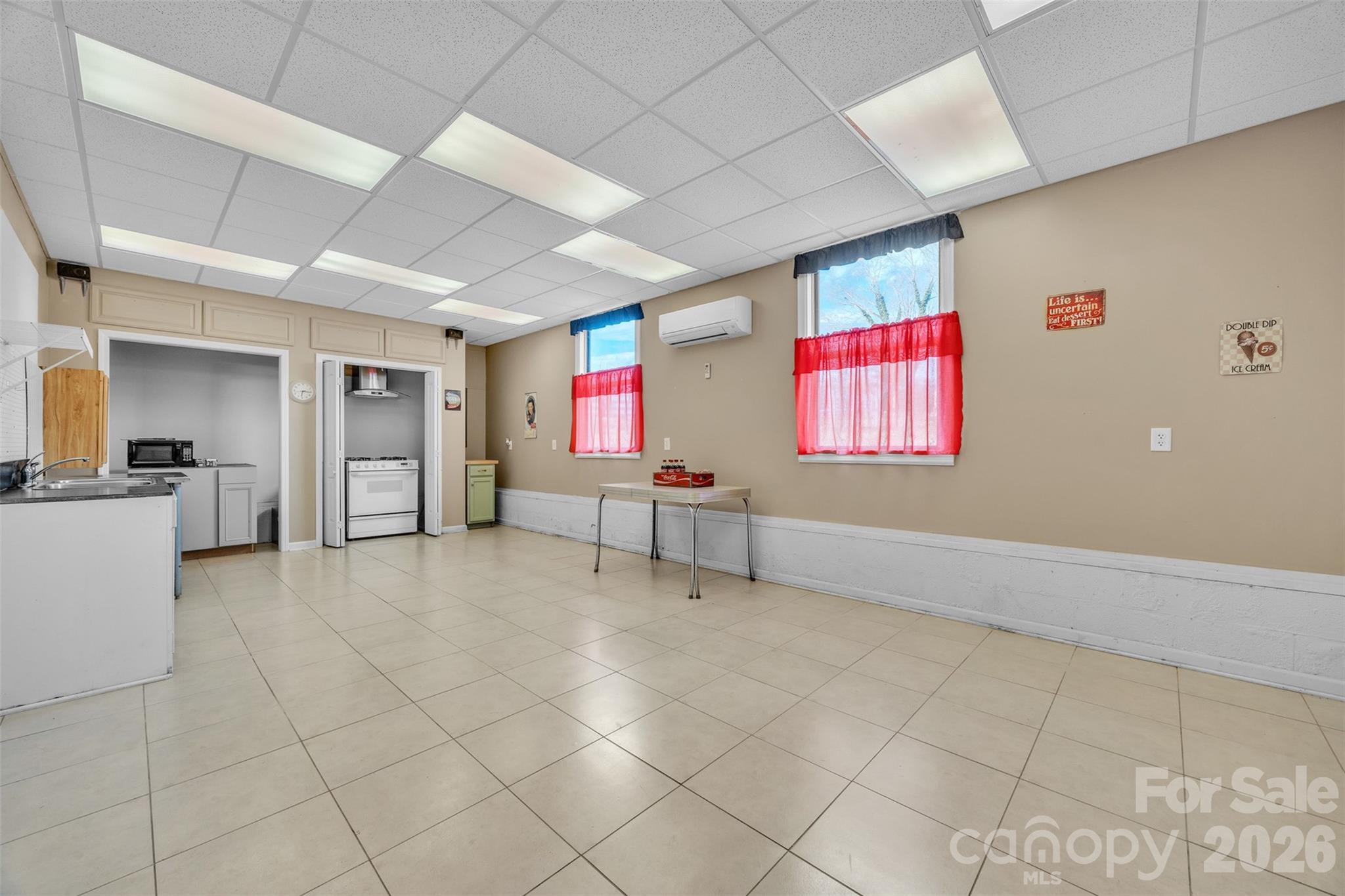 280 Forest Acres Lane