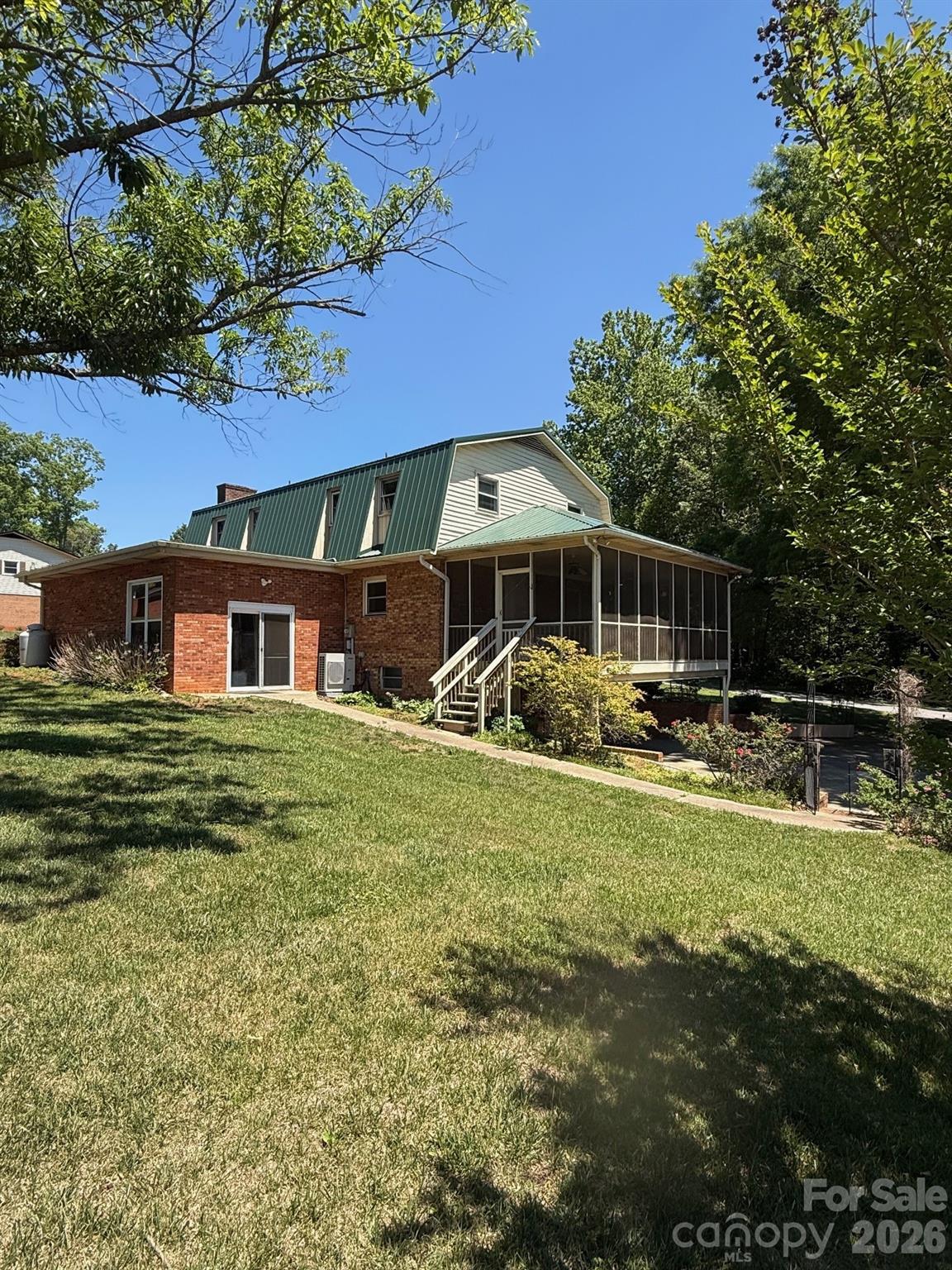 280 Forest Acres Lane