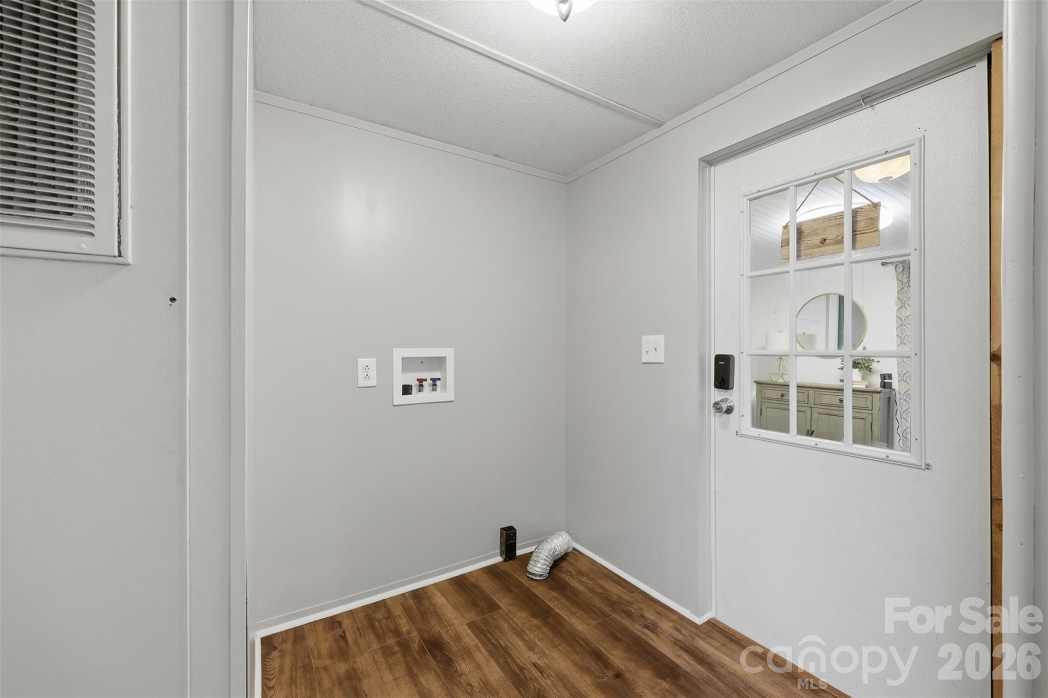 1309 Poole Gooden Road