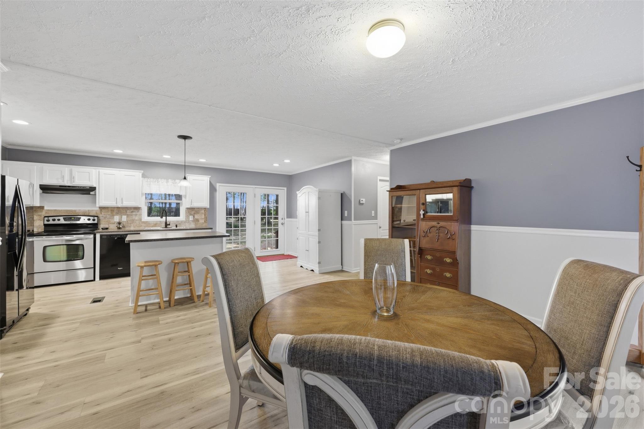 975 Jay Burke Road