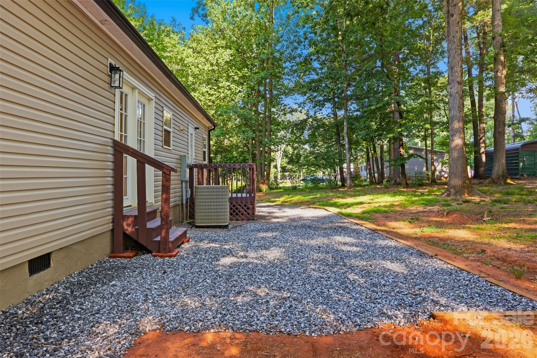 975 Jay Burke Road