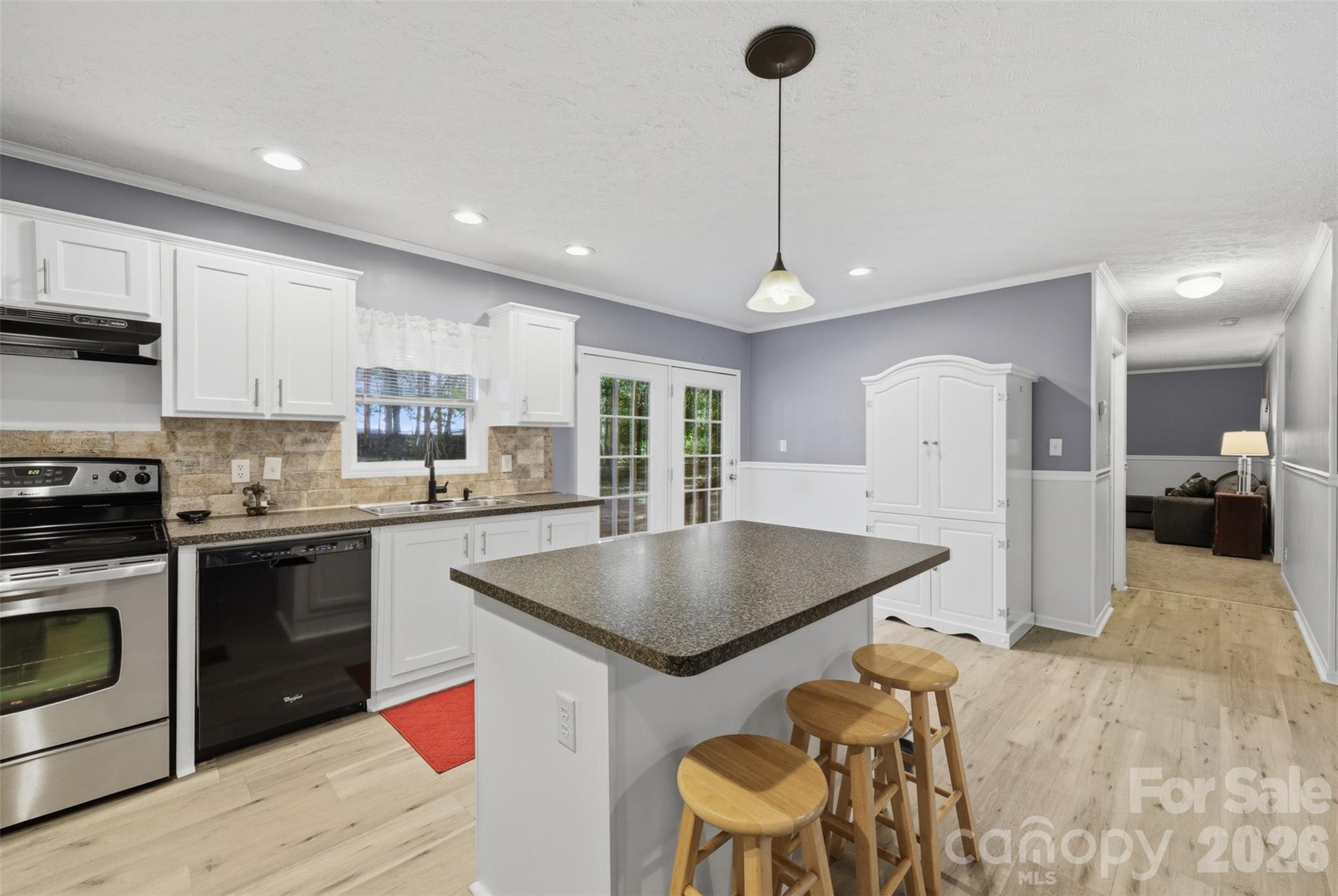 975 Jay Burke Road