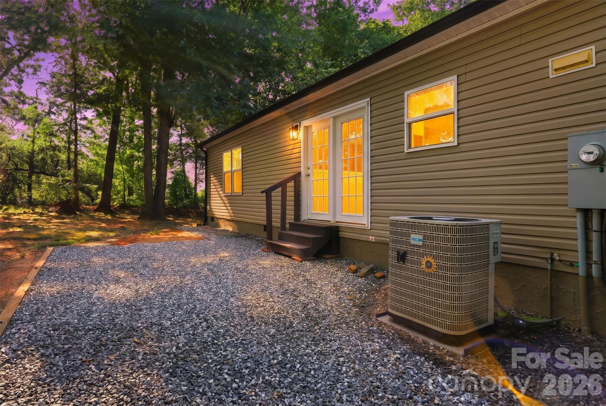 975 Jay Burke Road