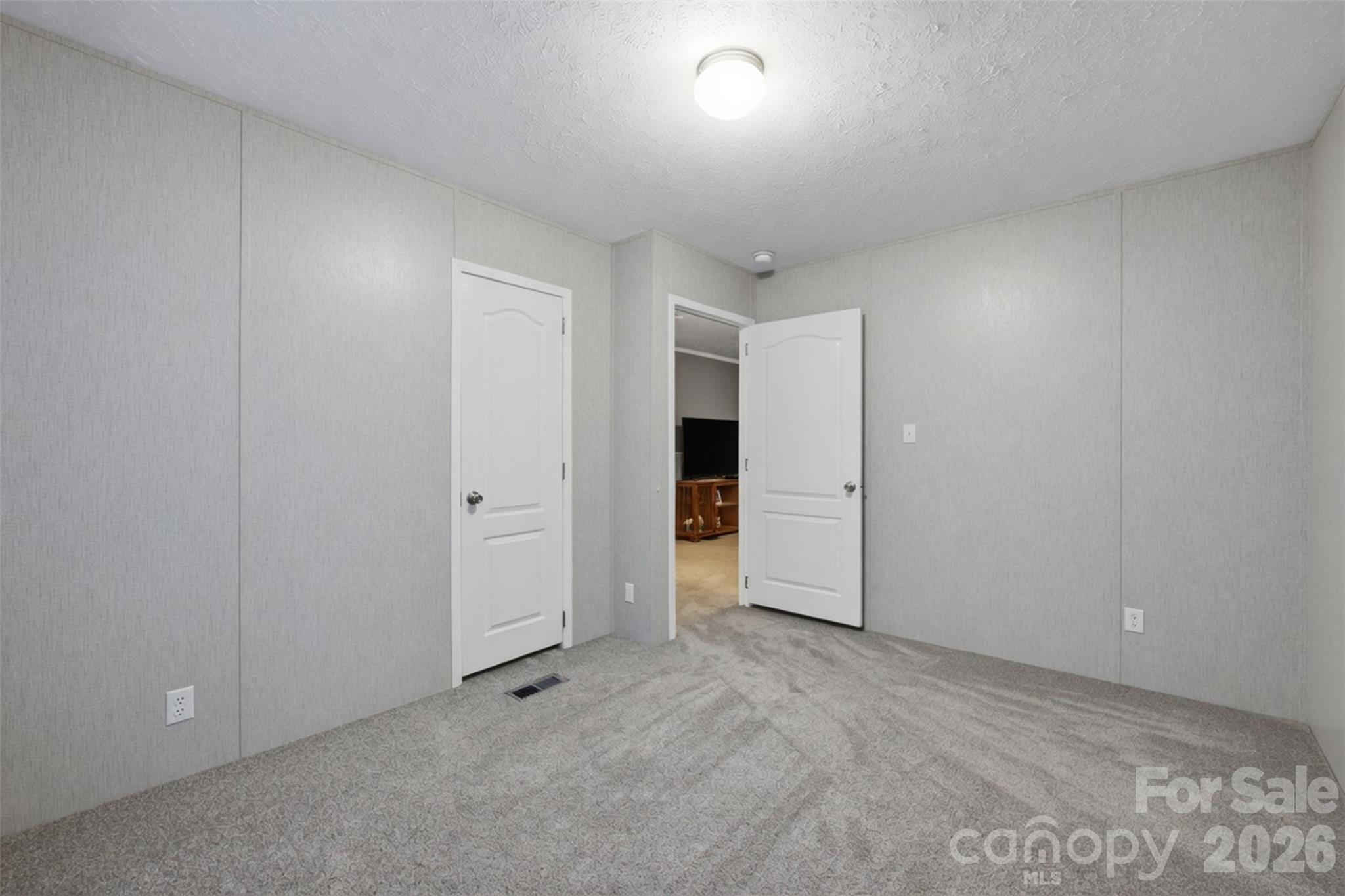 975 Jay Burke Road