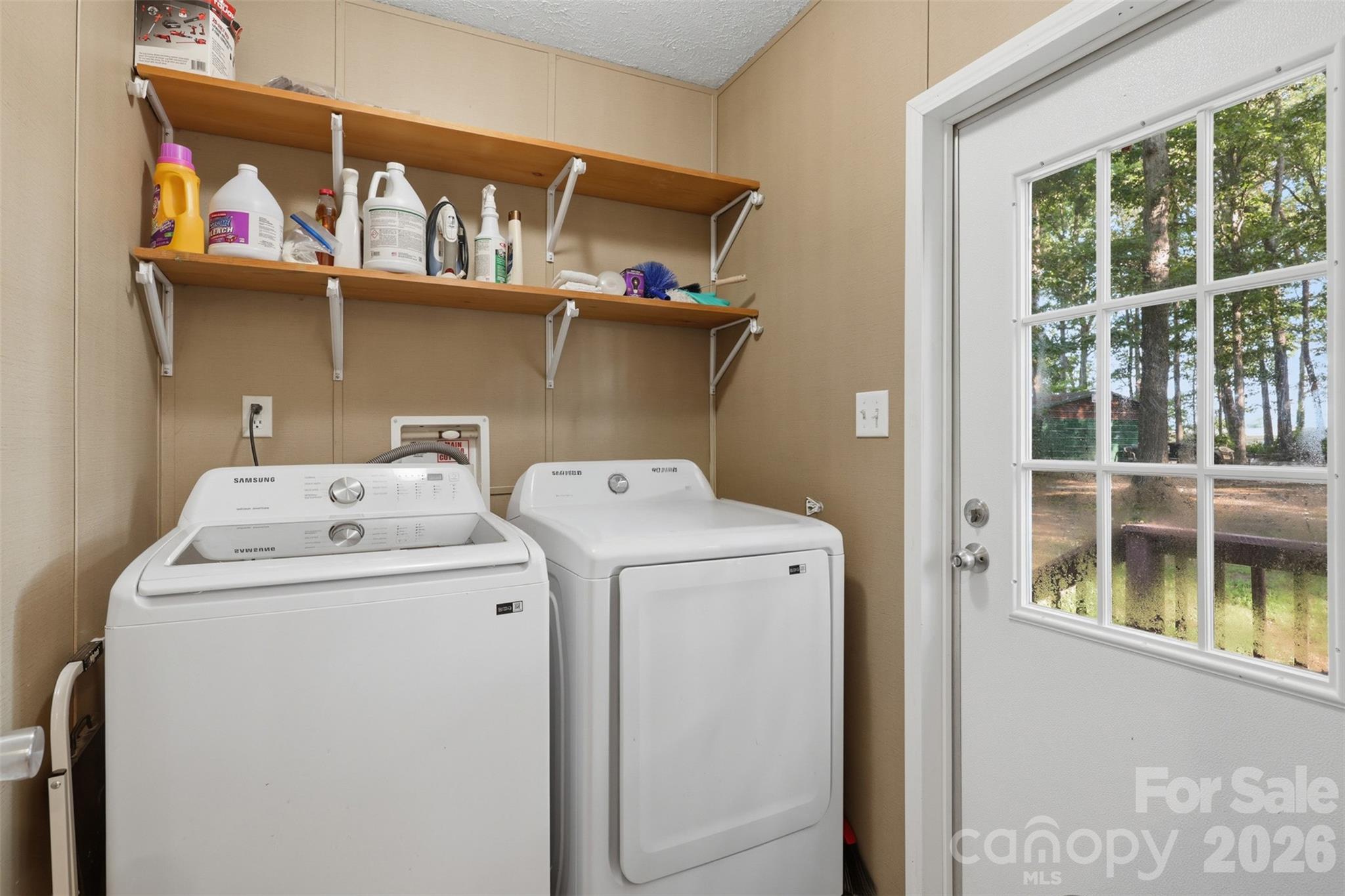 975 Jay Burke Road