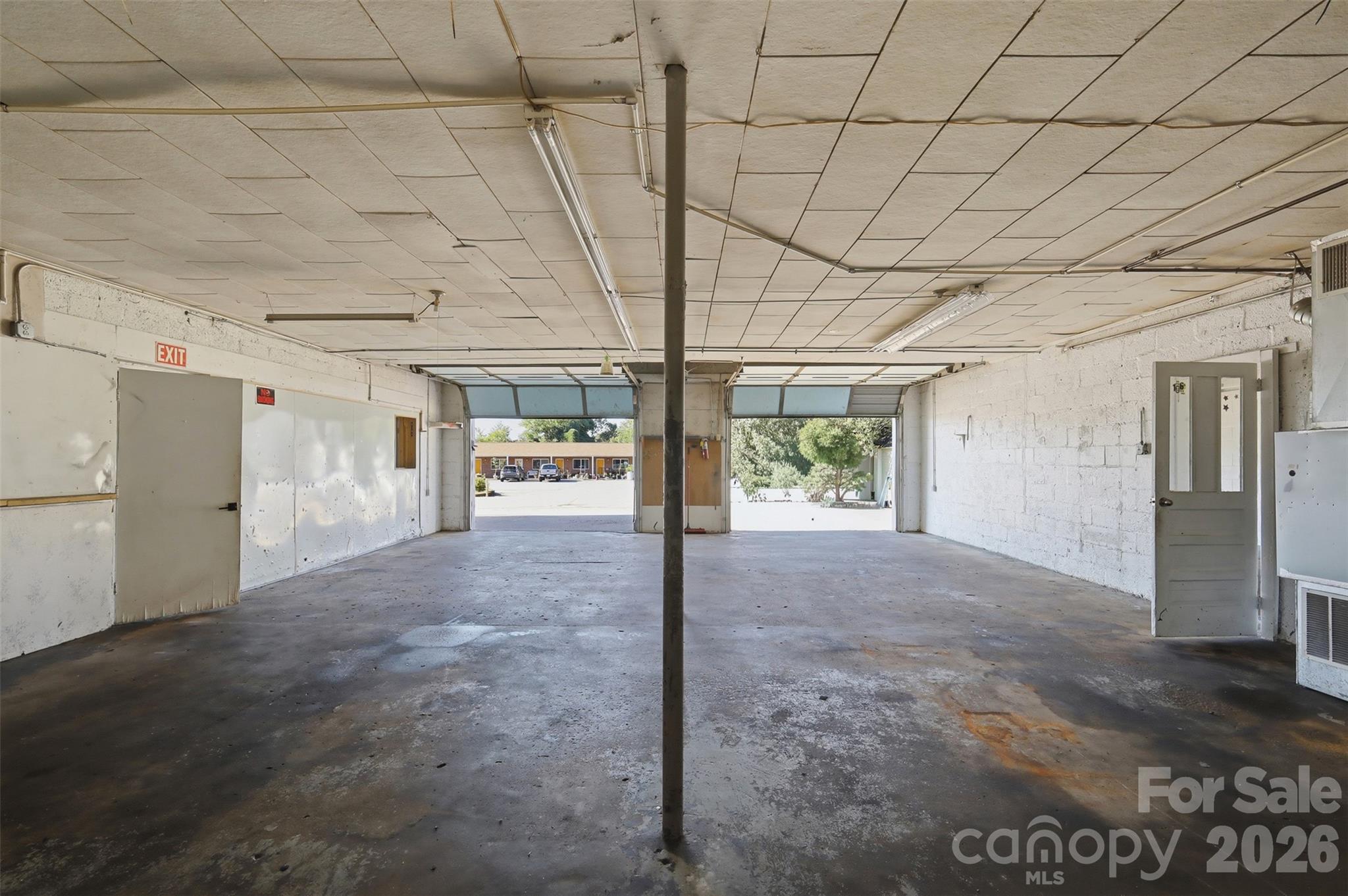 679 E Main Avenue