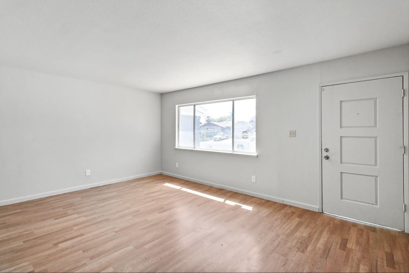 7645 Walsh Way