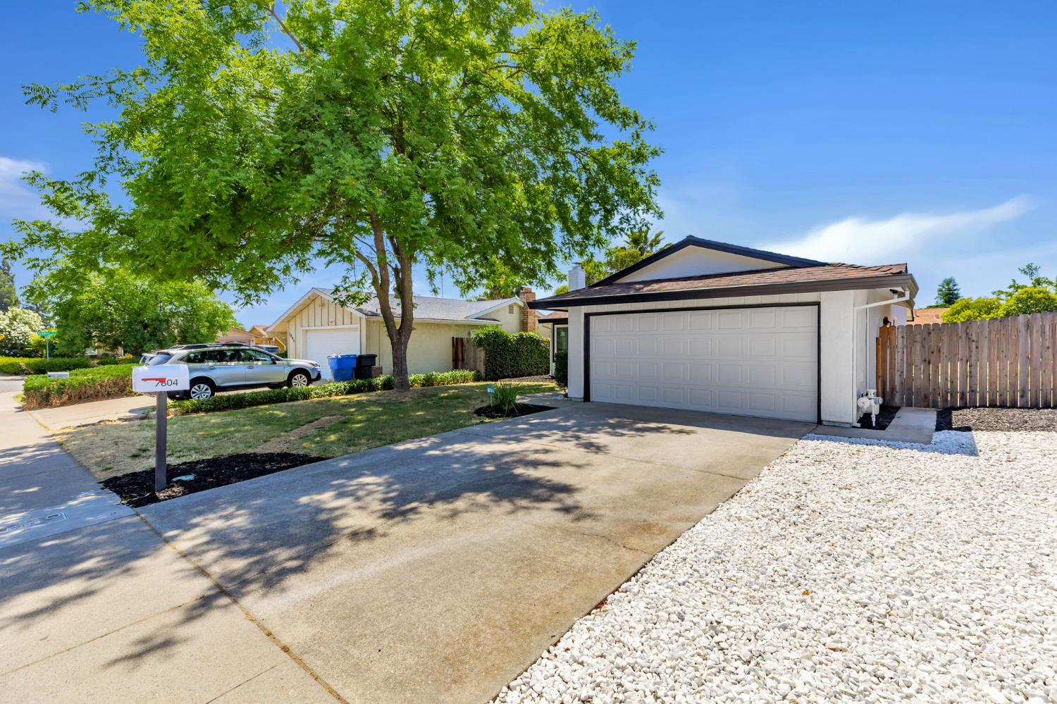 7804 Deer Creek Drive