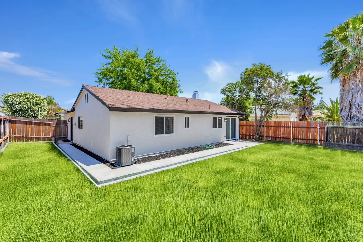 7804 Deer Creek Drive