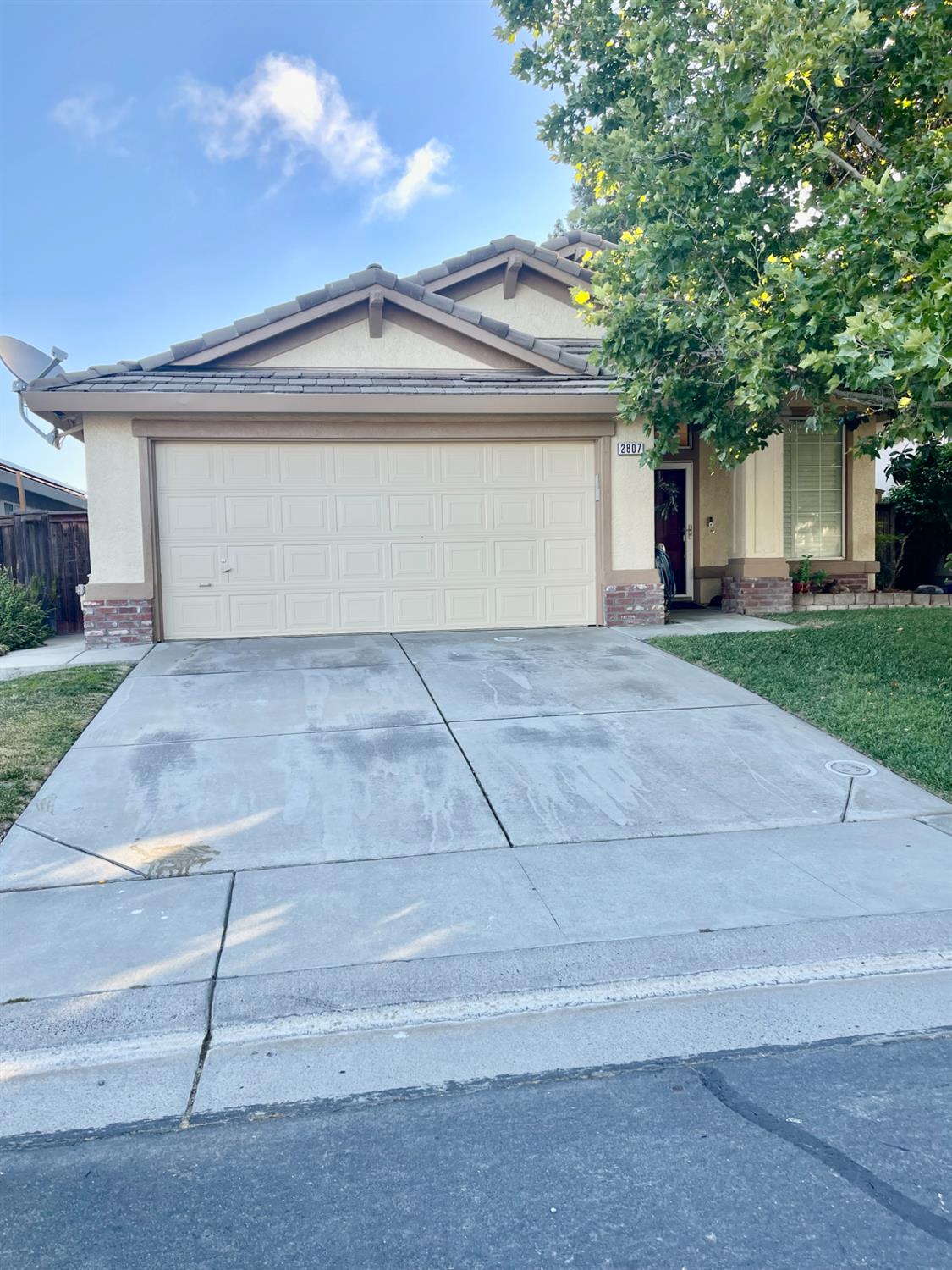 2807 Turnbuckle Circle