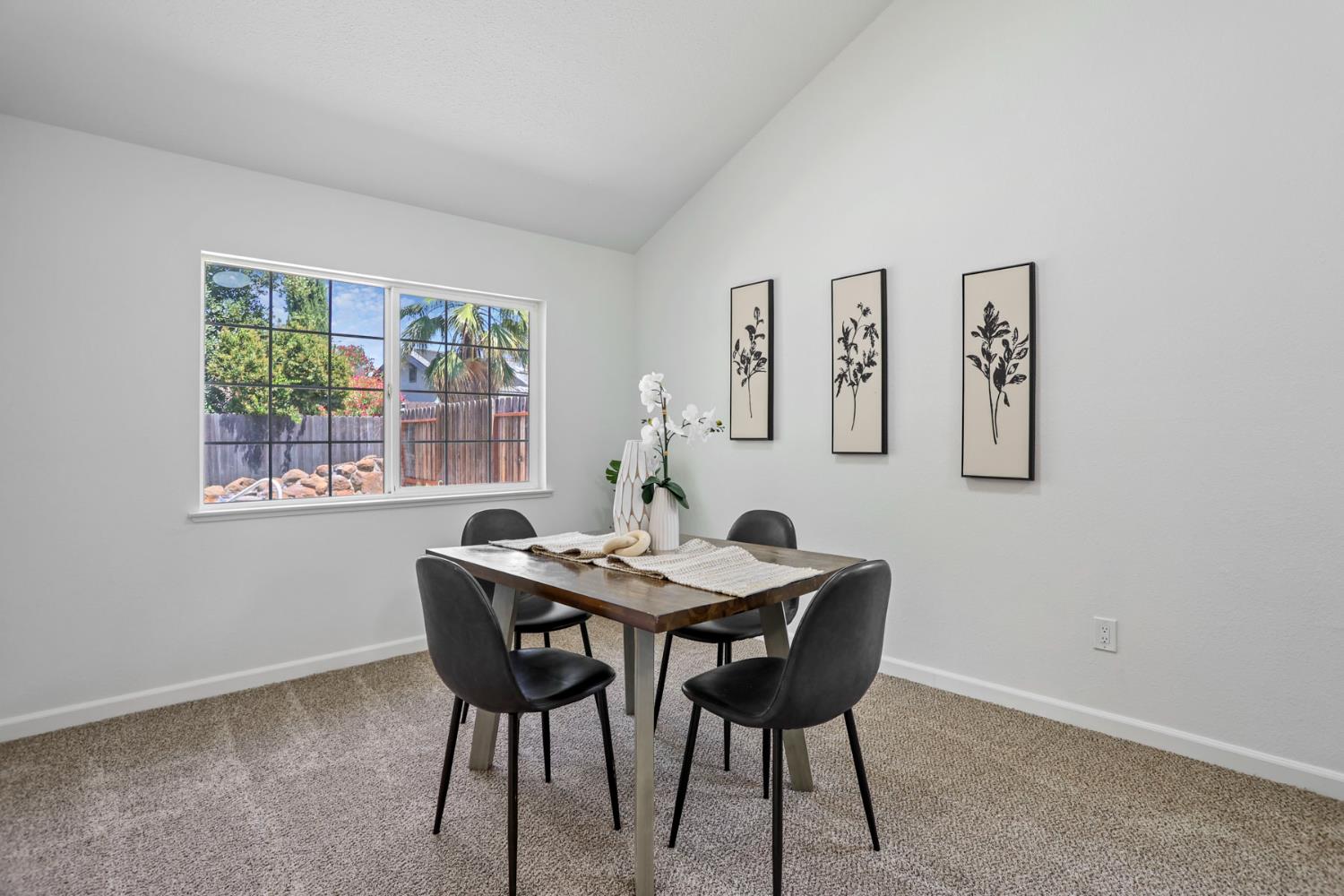 9113 Buckskin Court