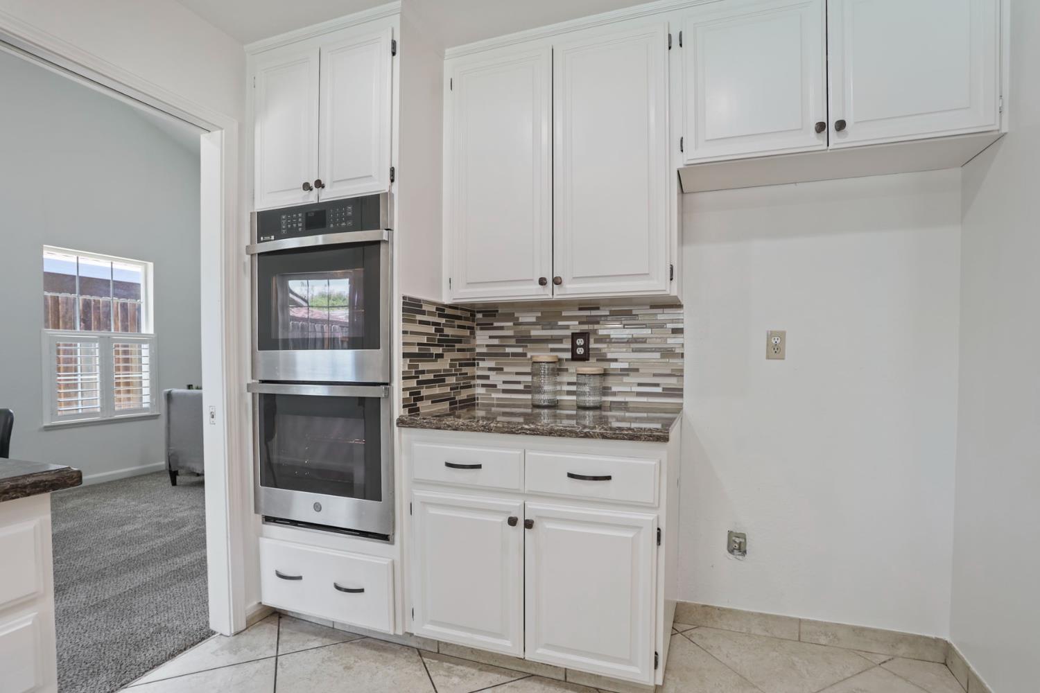 9113 Buckskin Court