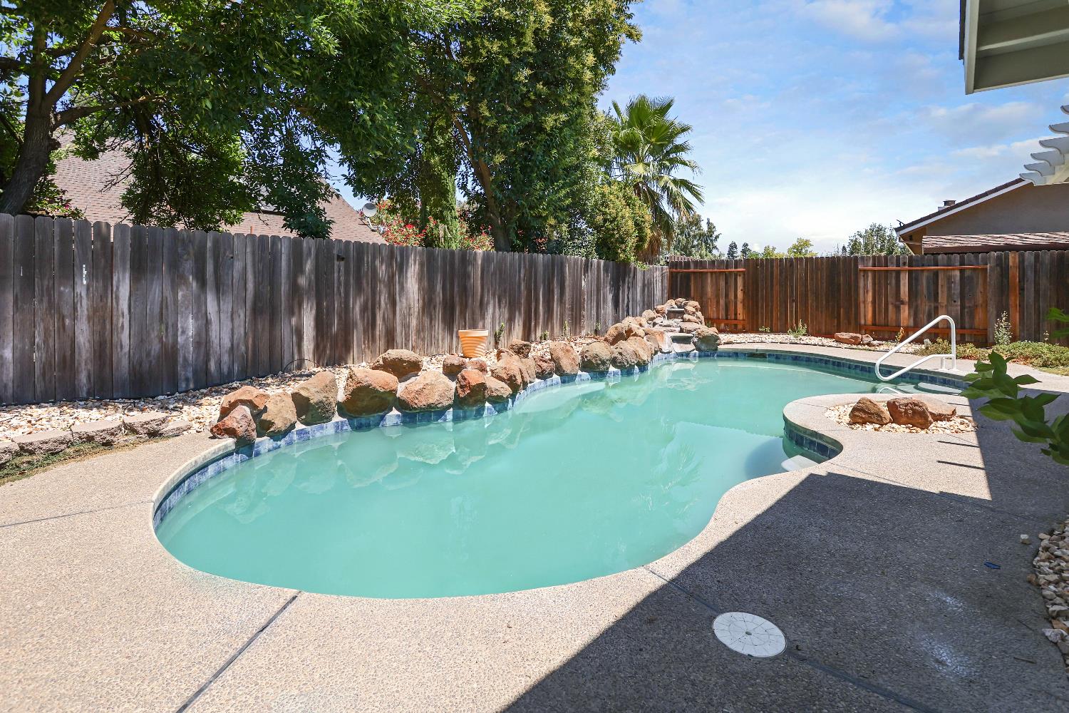 9113 Buckskin Court