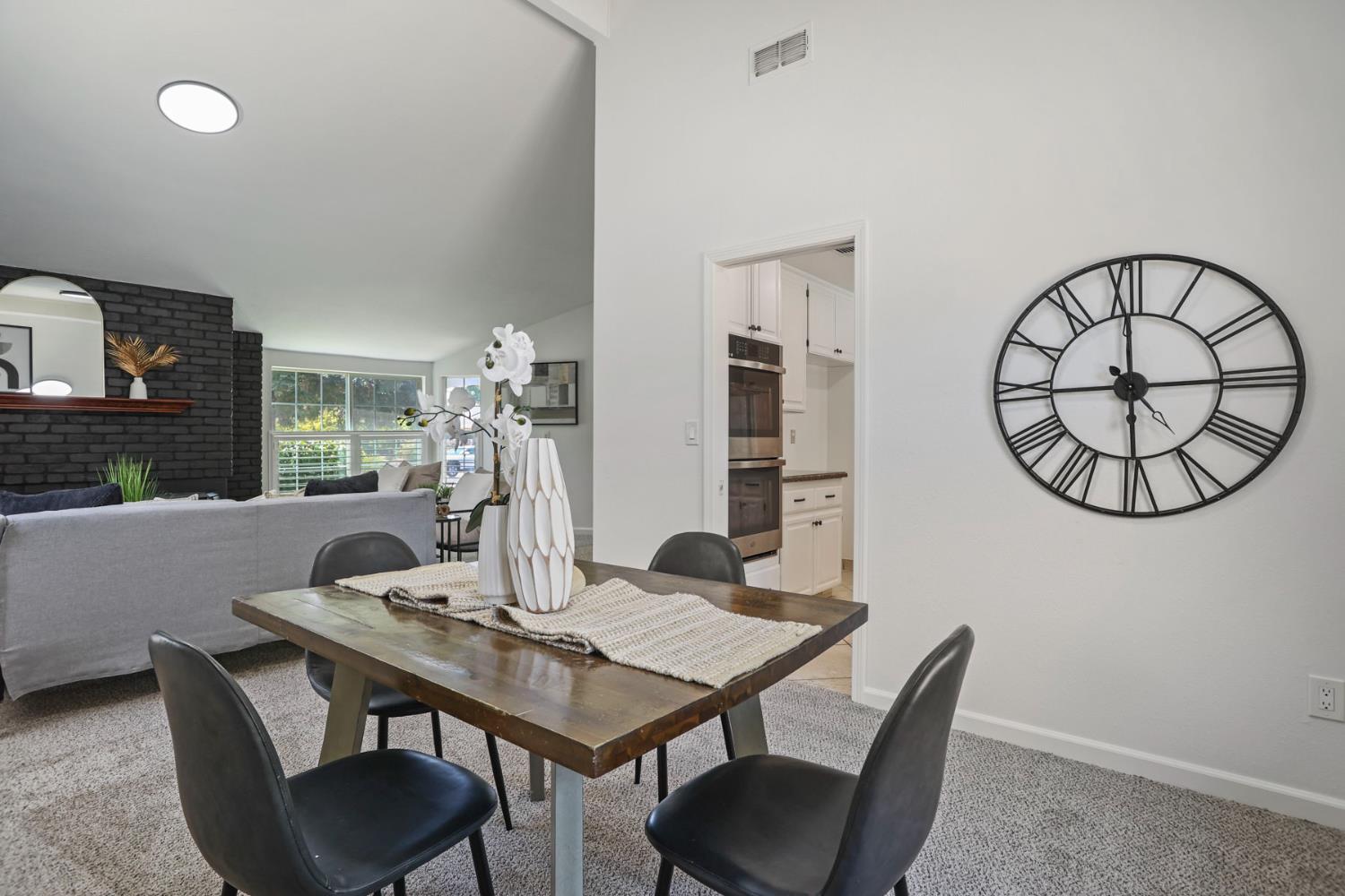 9113 Buckskin Court