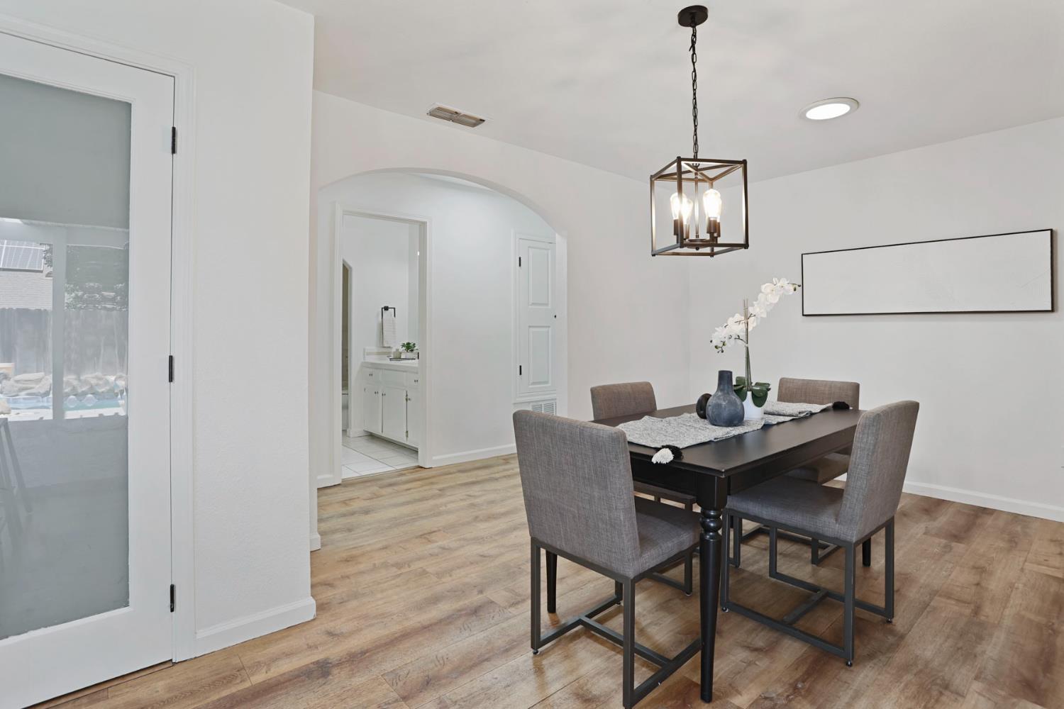 9113 Buckskin Court