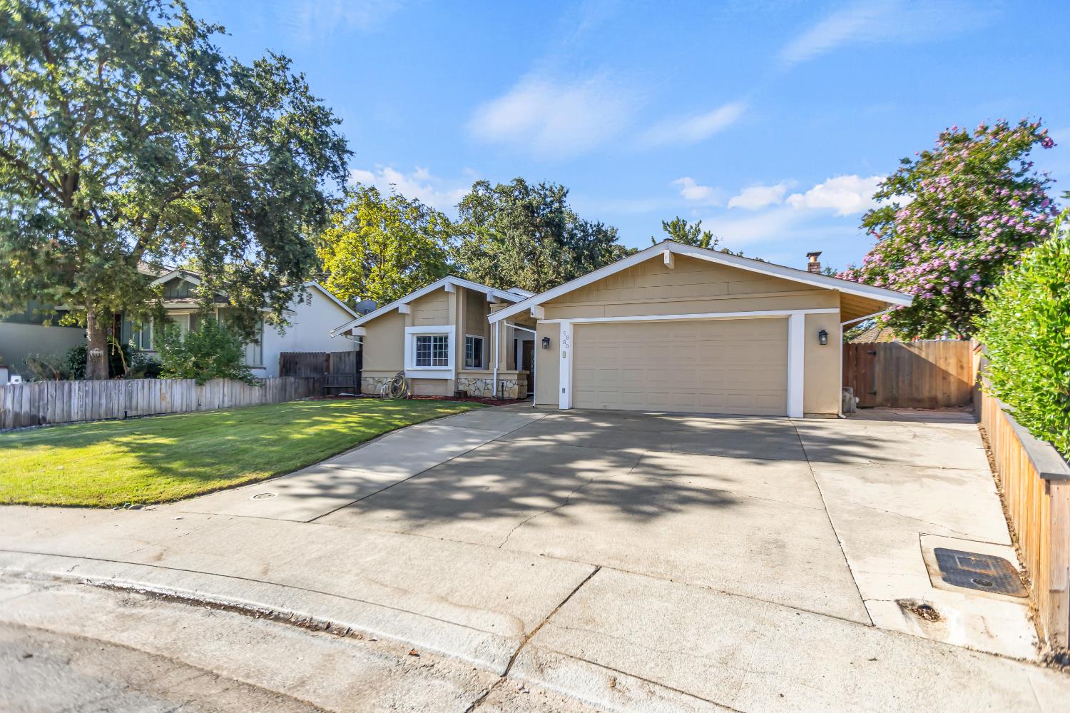 9880 Vista Grande Way