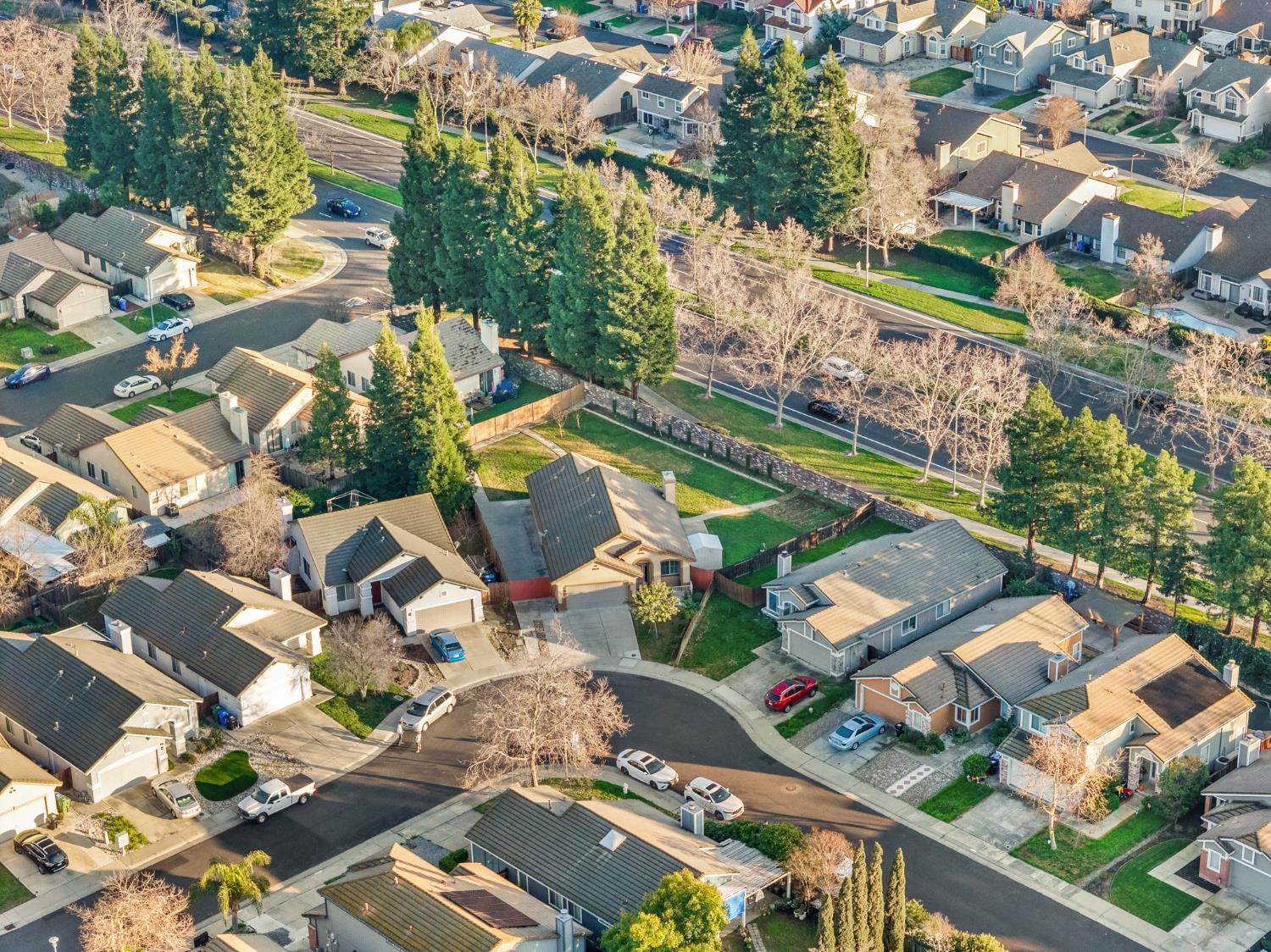 9184 Laguna Center Circle