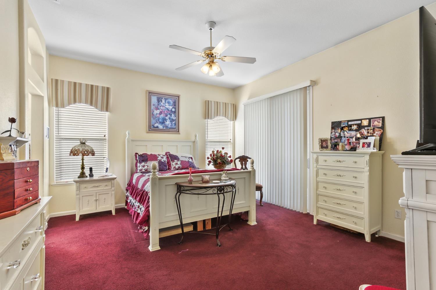 8450 Alameda Park Drive