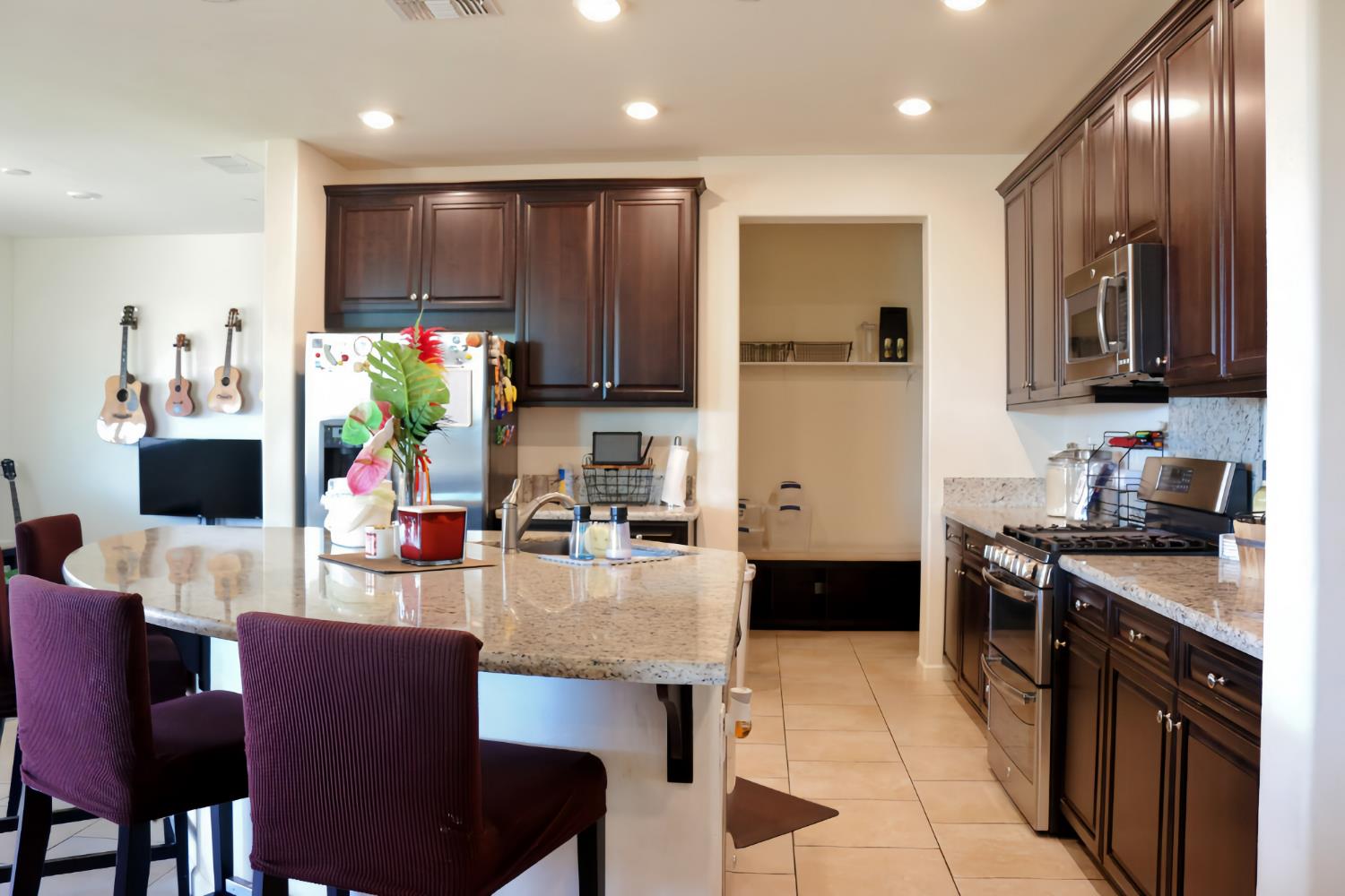 7348 W Purple Sage Court