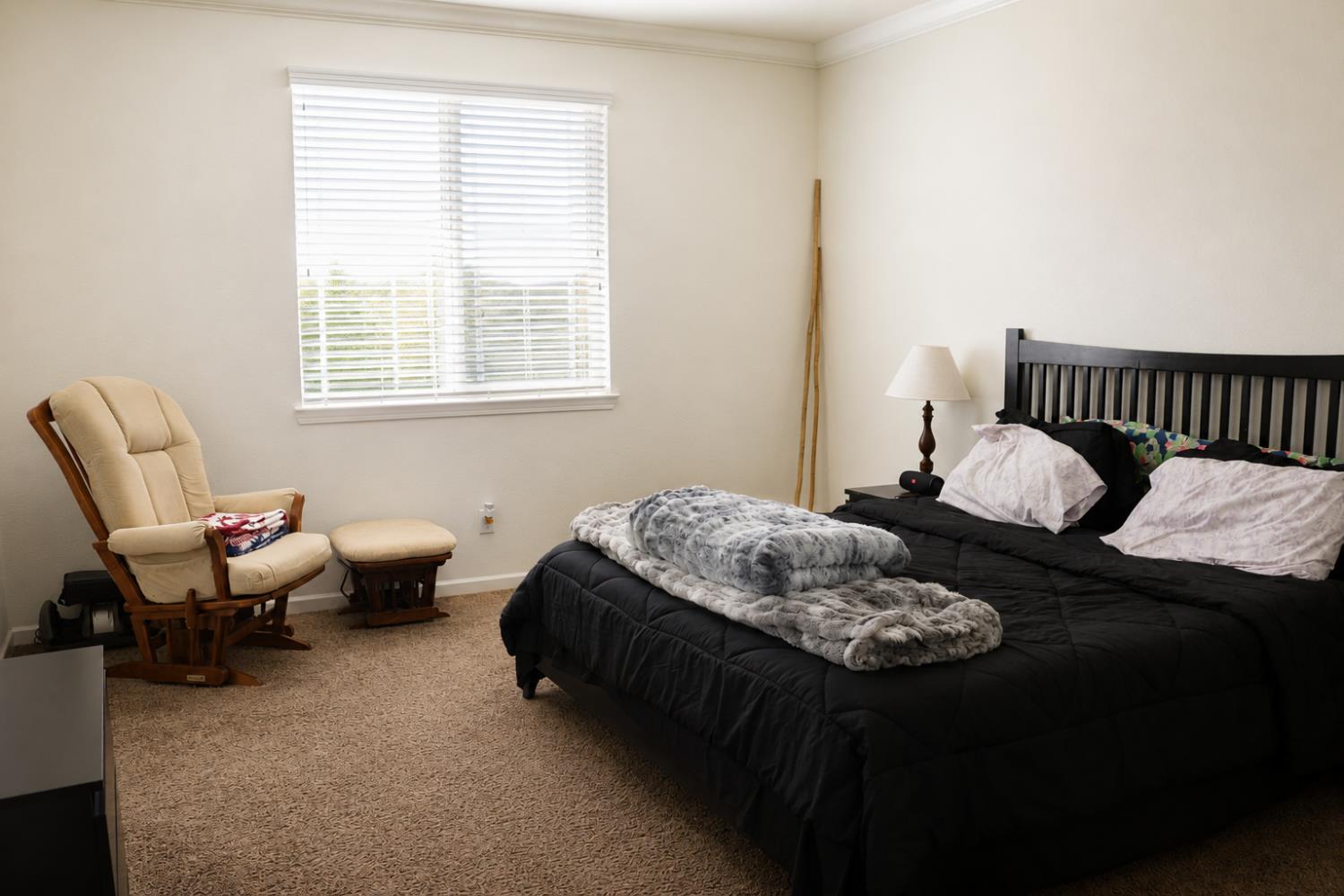 7348 W Purple Sage Court