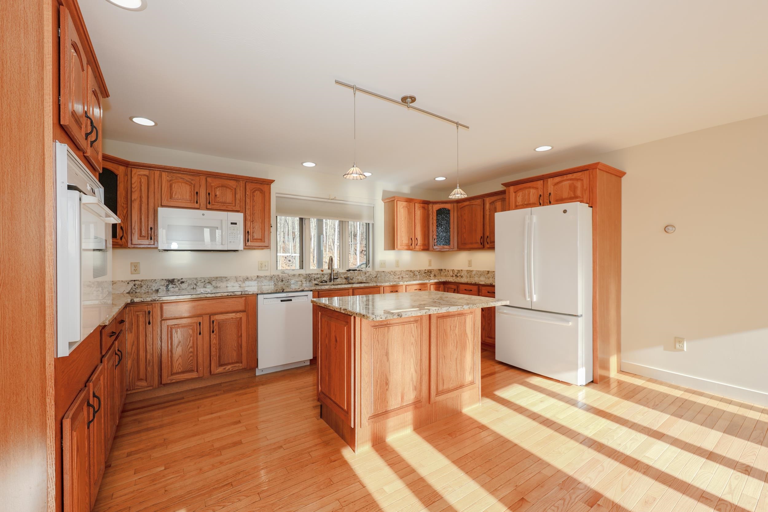 418 Sawmill Road