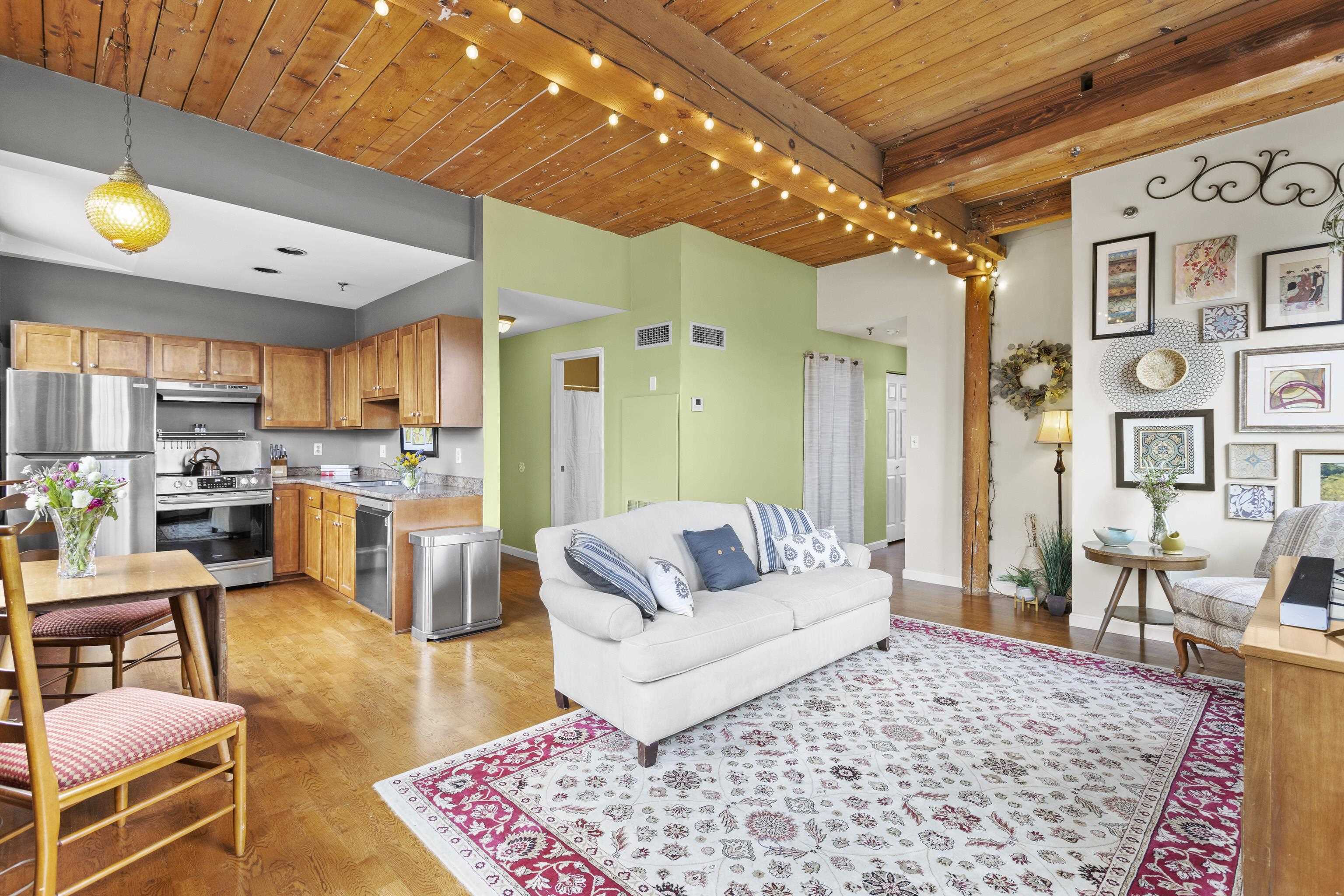 235 Cypress Street Unit: #3T