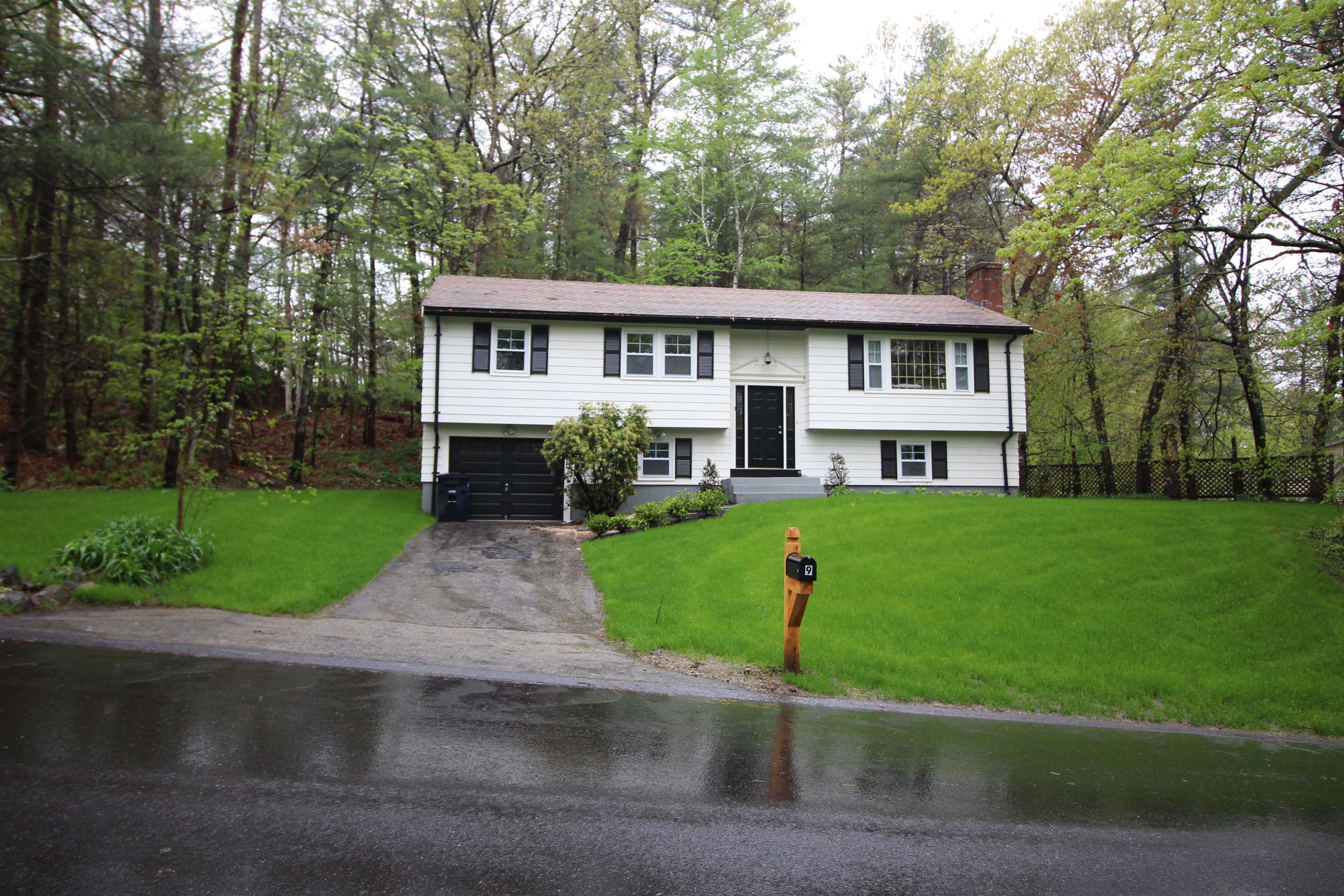 9 Strawberry Hilll Road