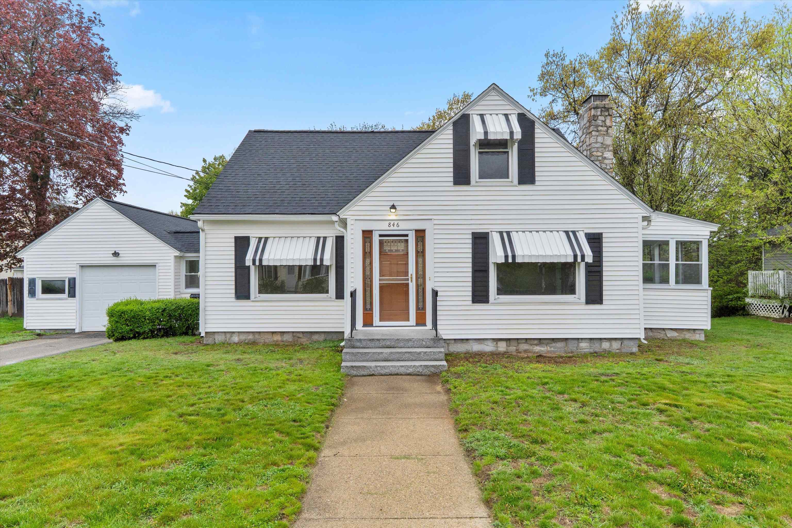 846 Howe Street