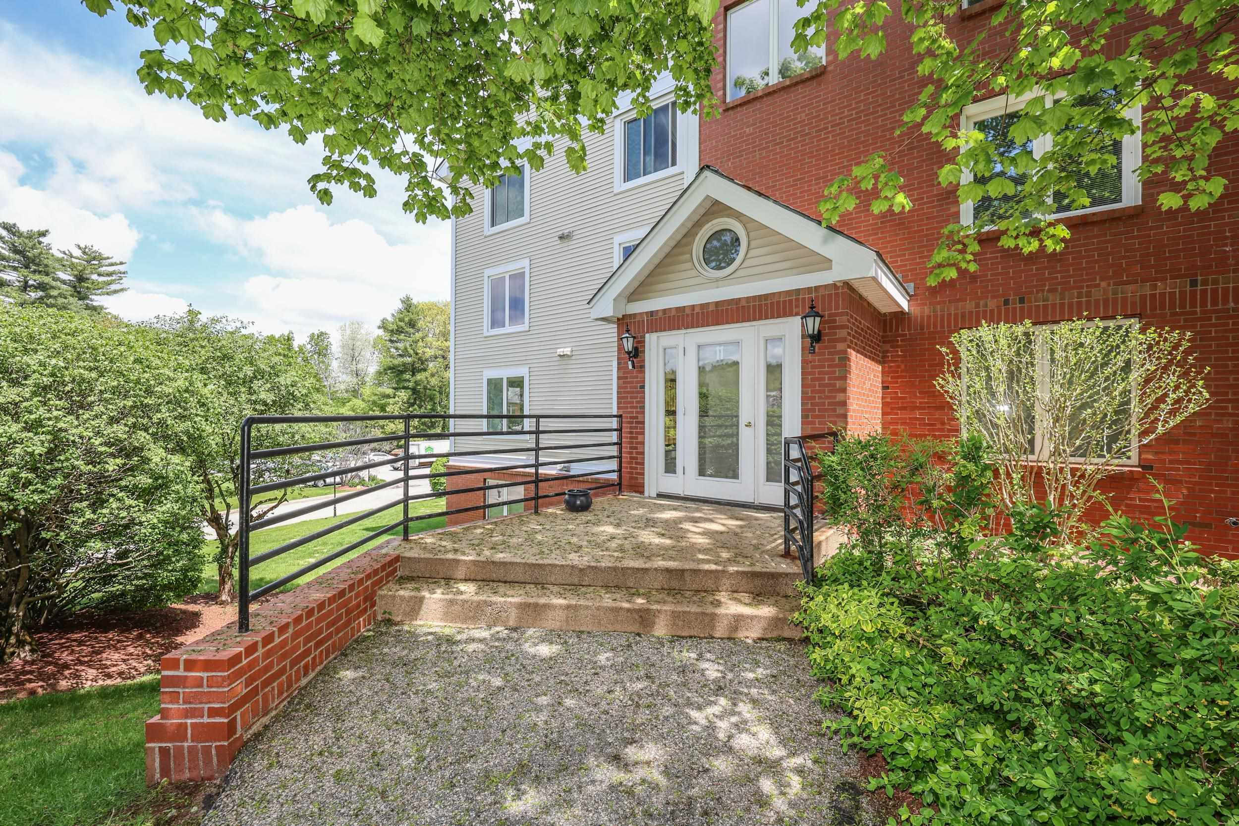 11 Timberwood Drive Unit: 201