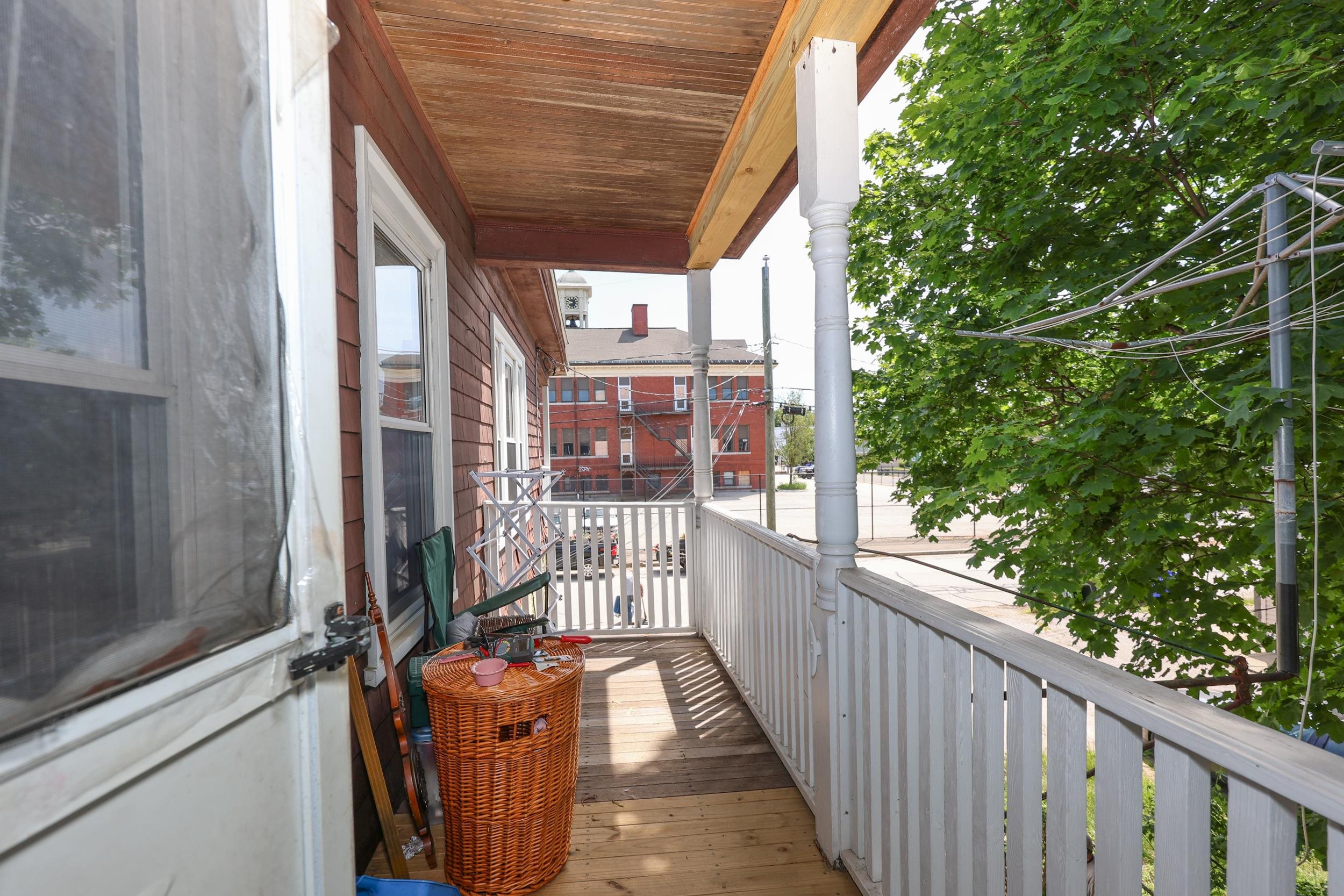 998 Merrill Street