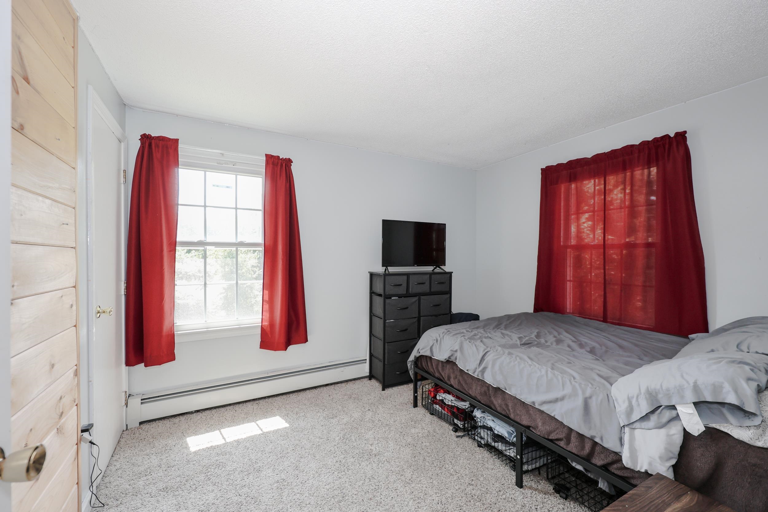 5 Richardson Drive Unit: R