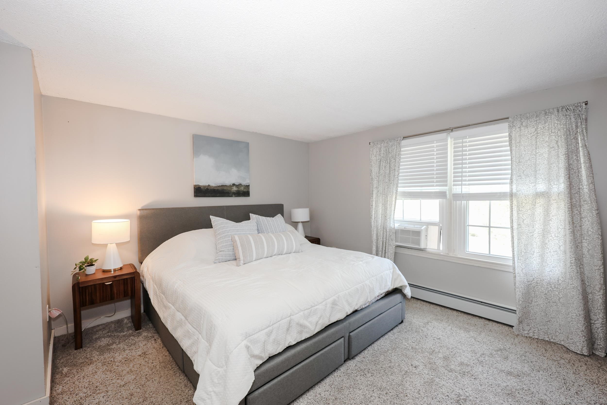 5 Richardson Drive Unit: R