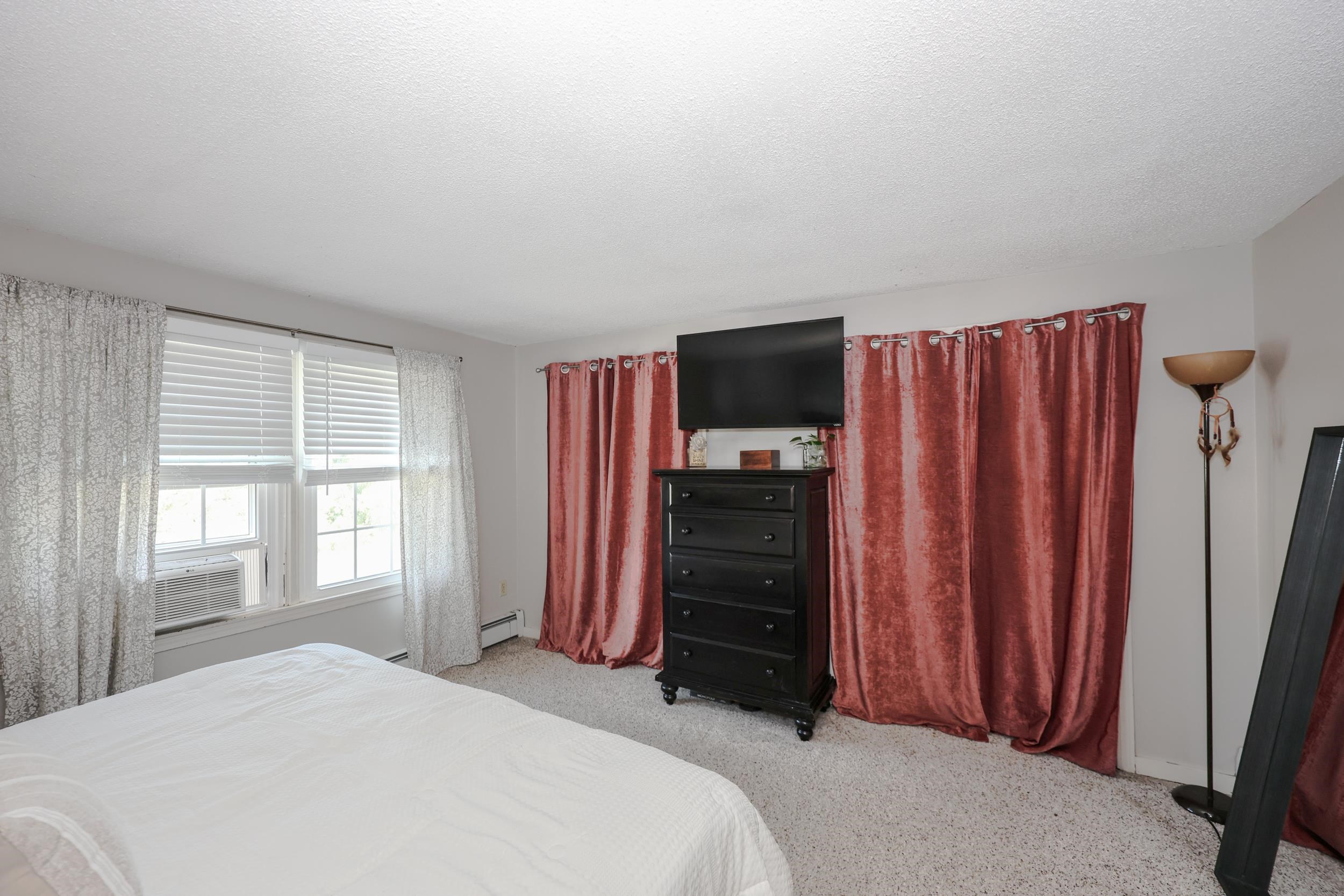 5 Richardson Drive Unit: R