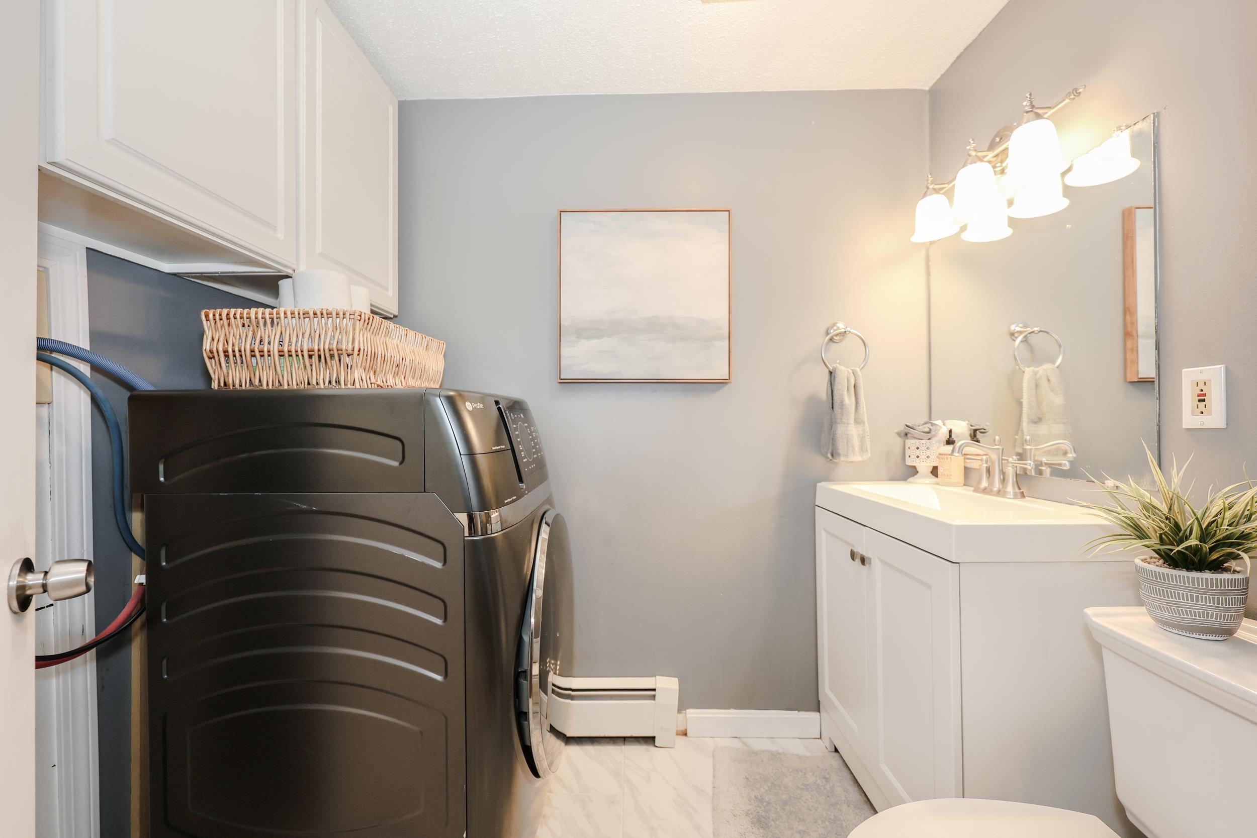 5 Richardson Drive Unit: R