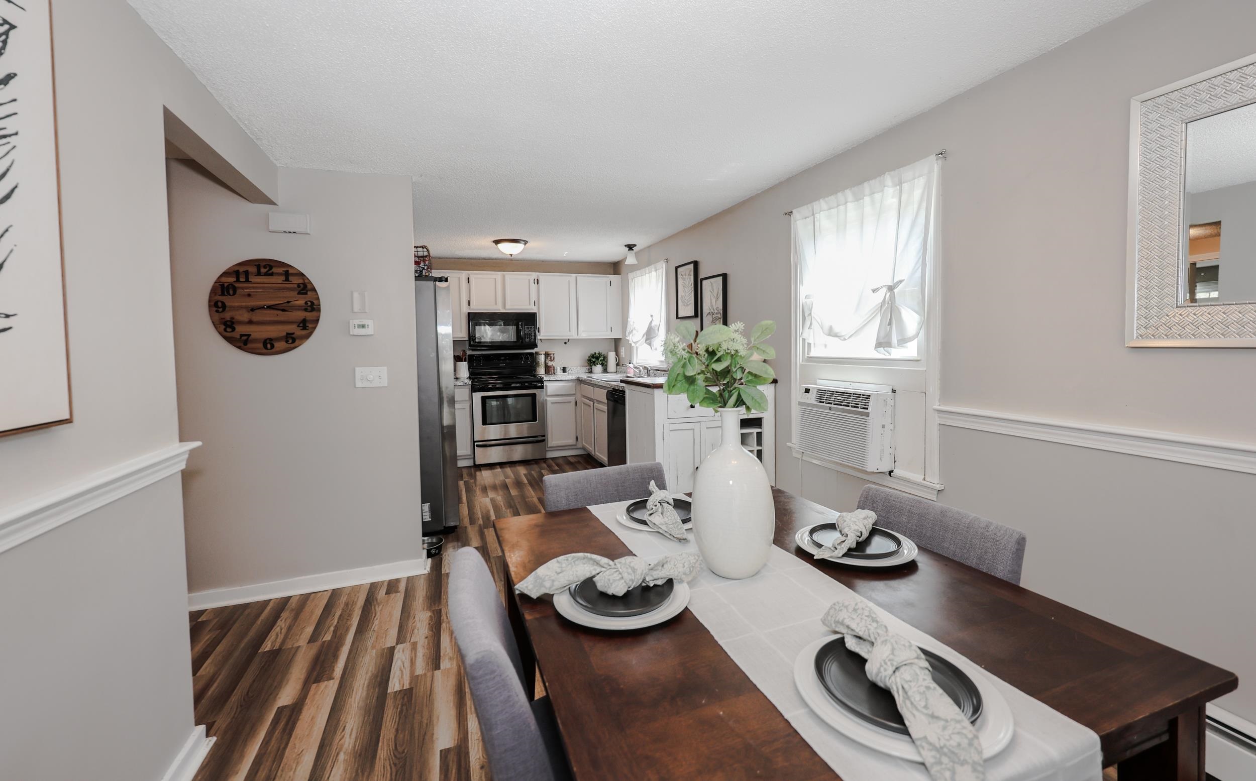 5 Richardson Drive Unit: R