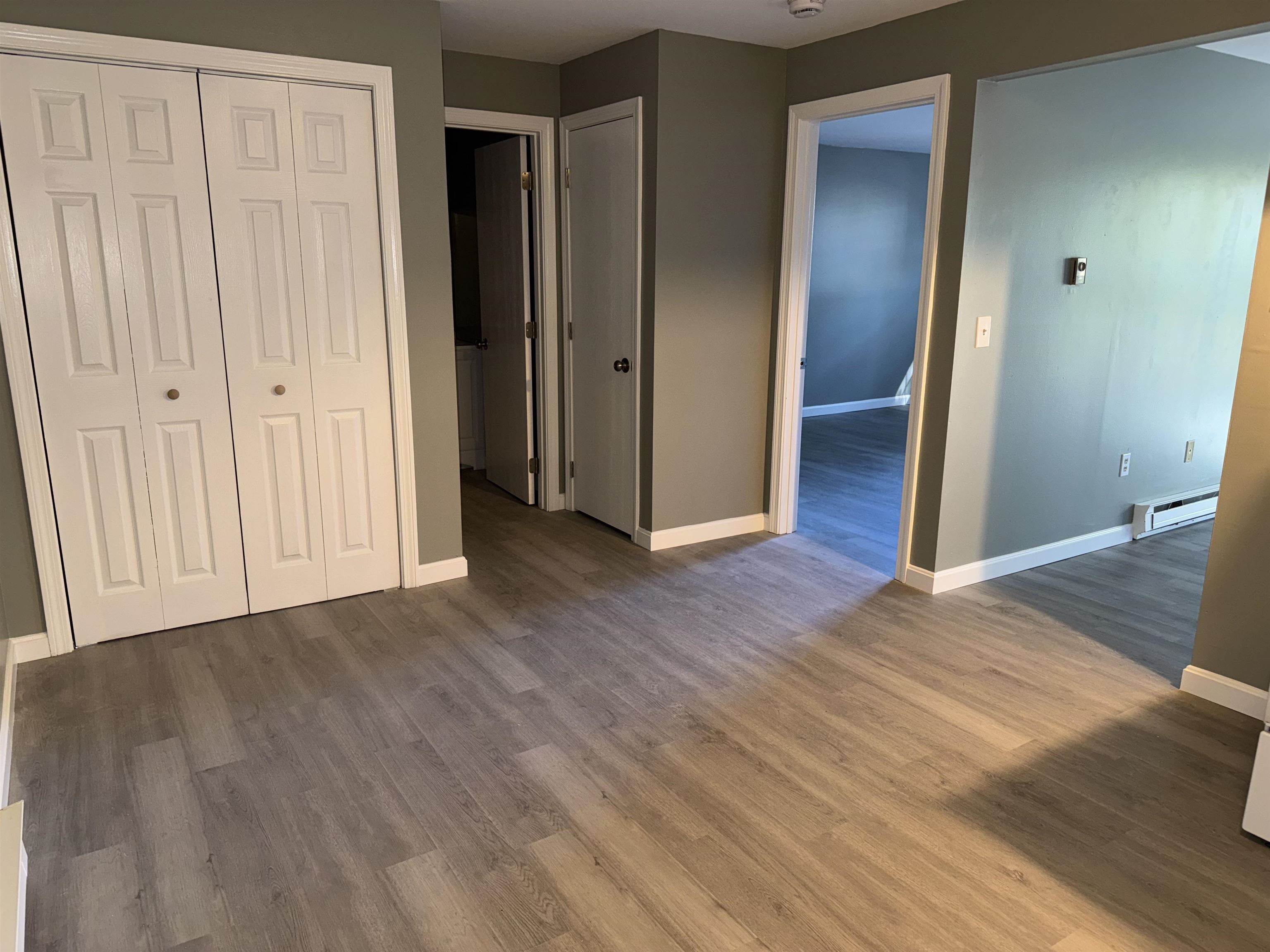 12 East Side Drive Unit: 4-13