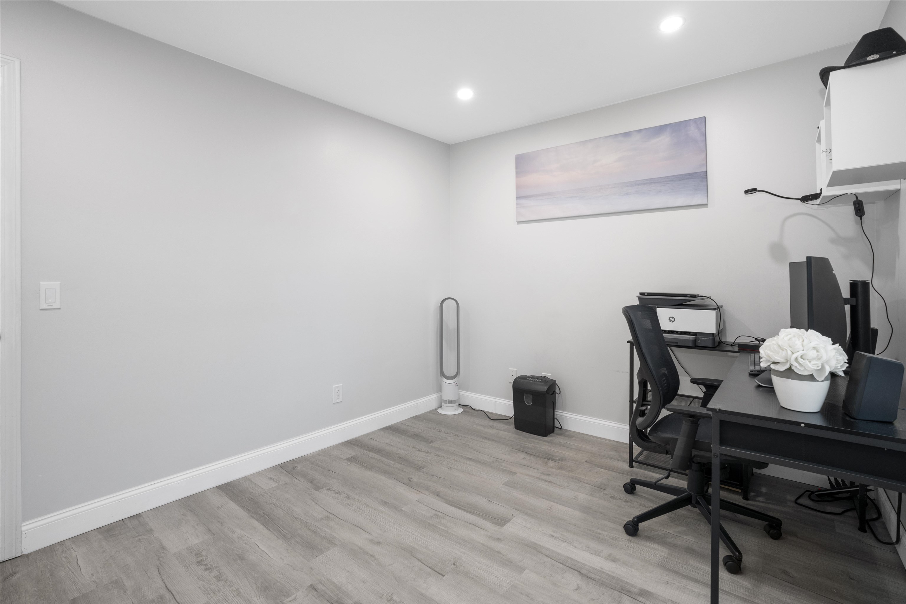 1029 S Mammoth Road Unit: 28