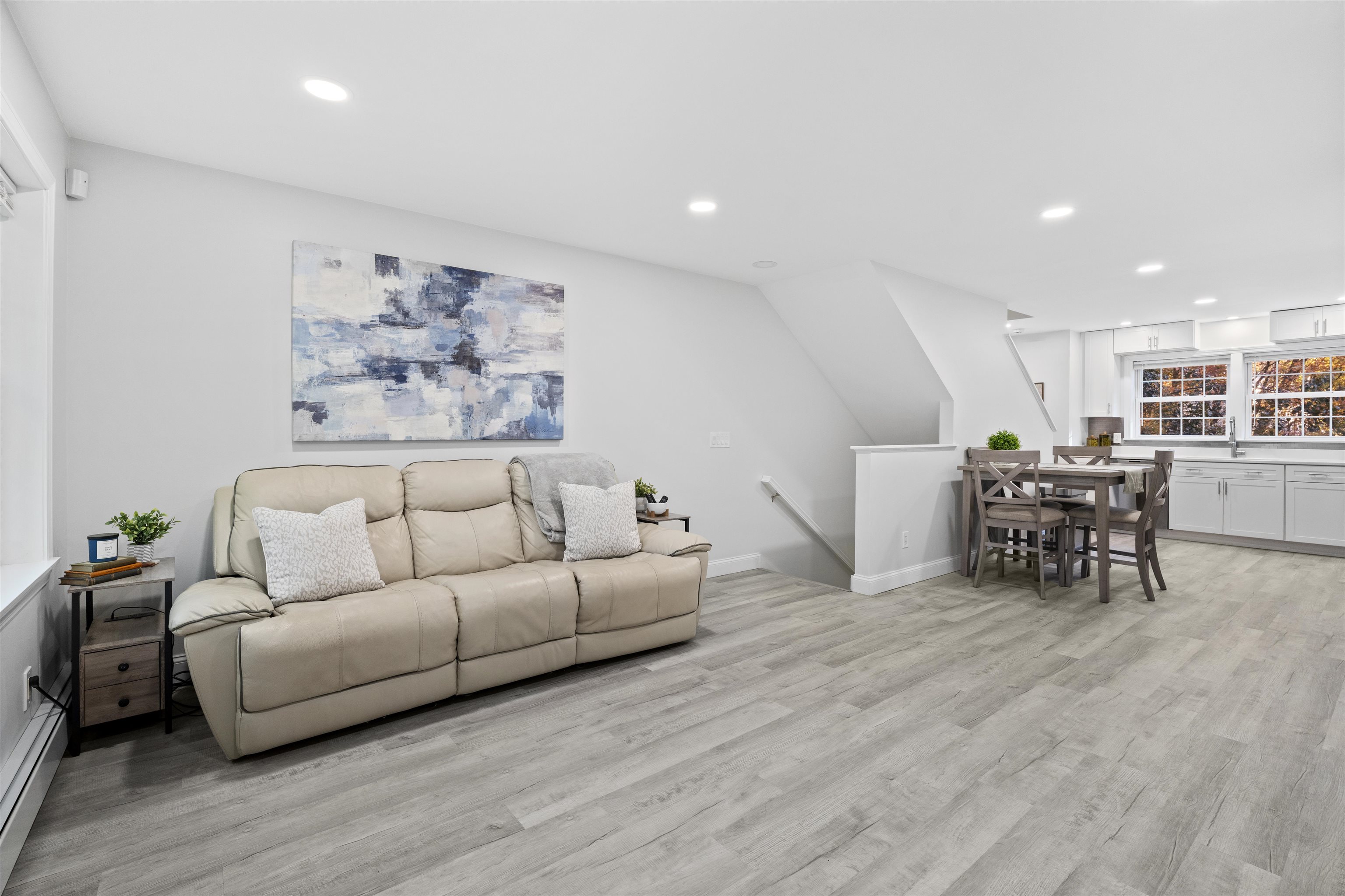 1029 S Mammoth Road Unit: 28