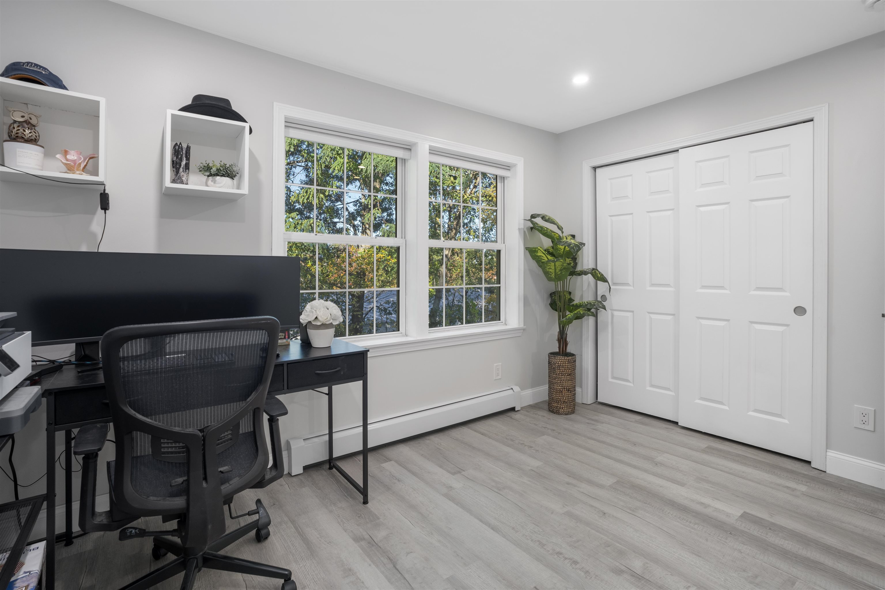 1029 S Mammoth Road Unit: 28