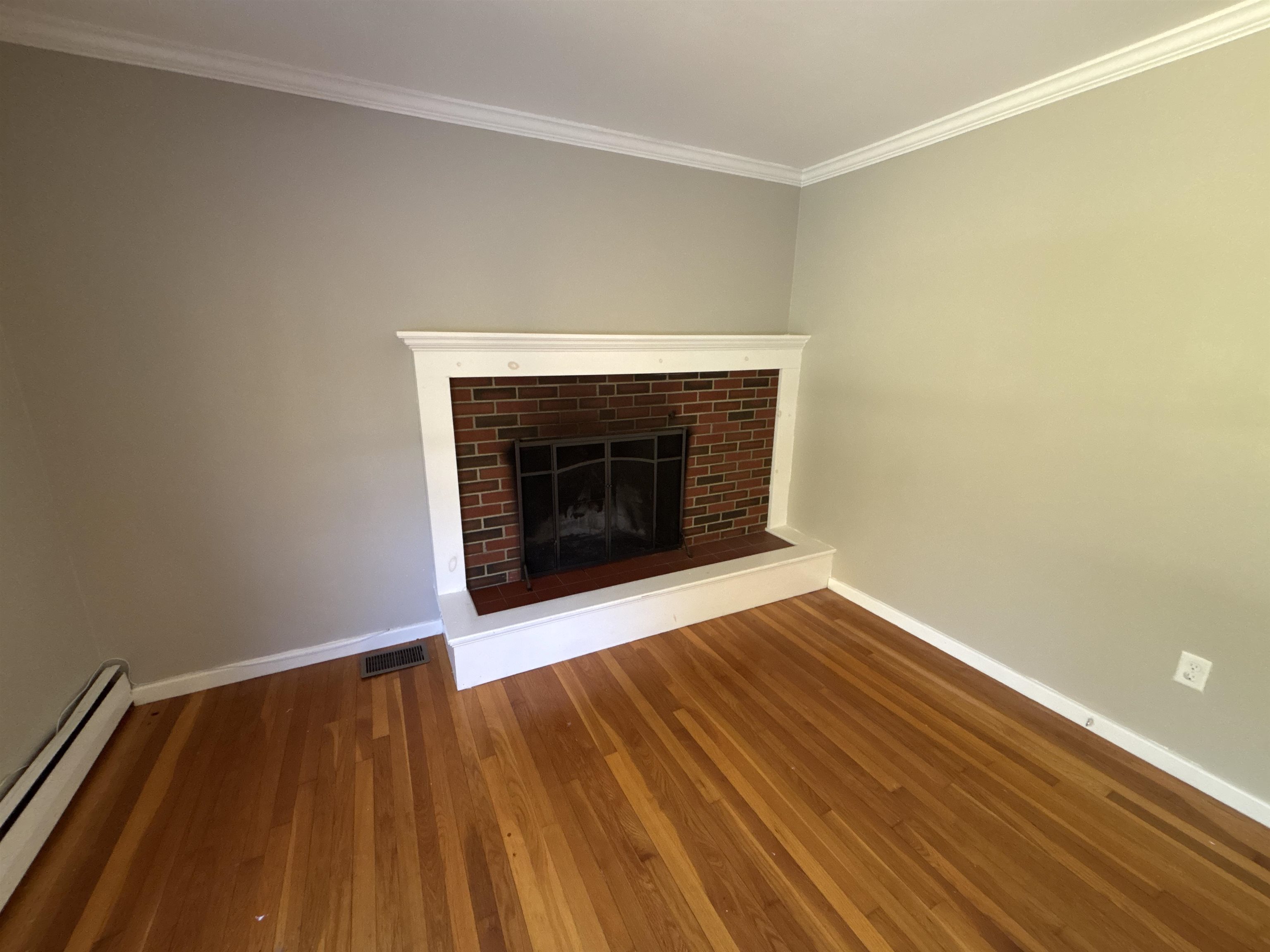 2 Lincoln Drive