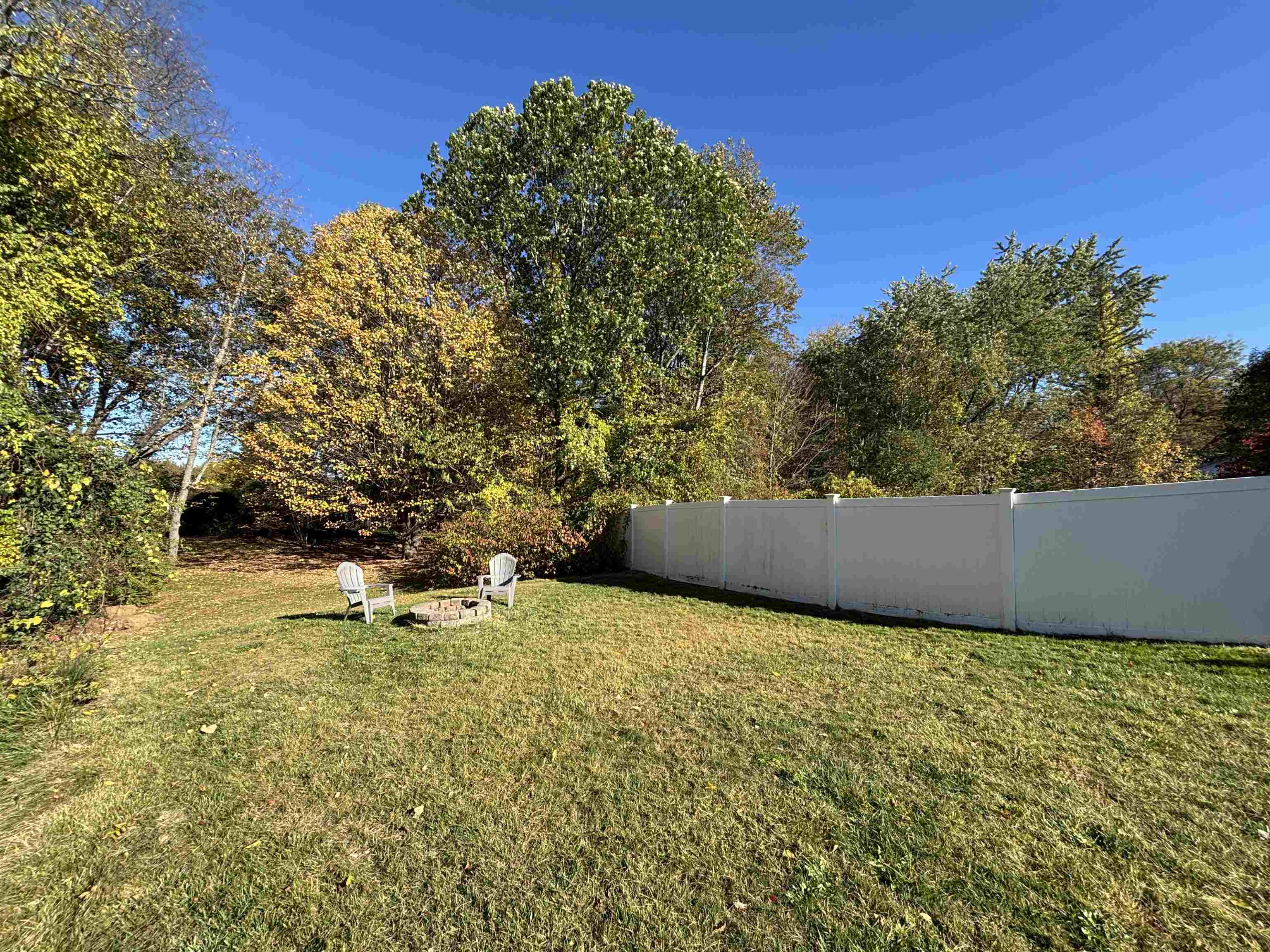2 Lincoln Drive