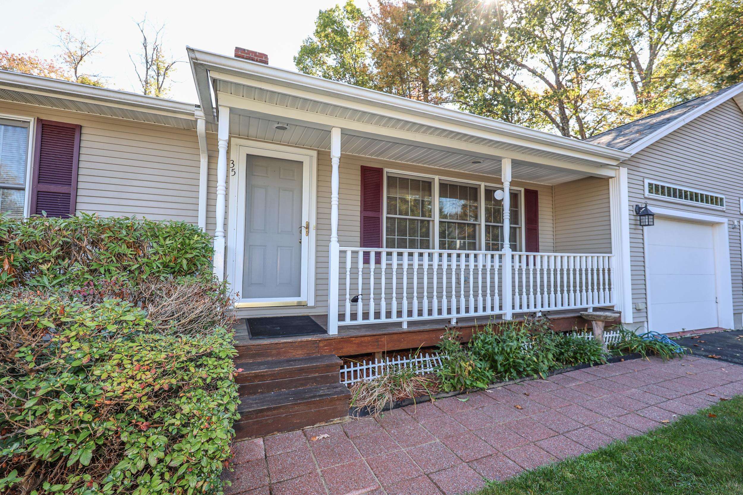35 Foch Street