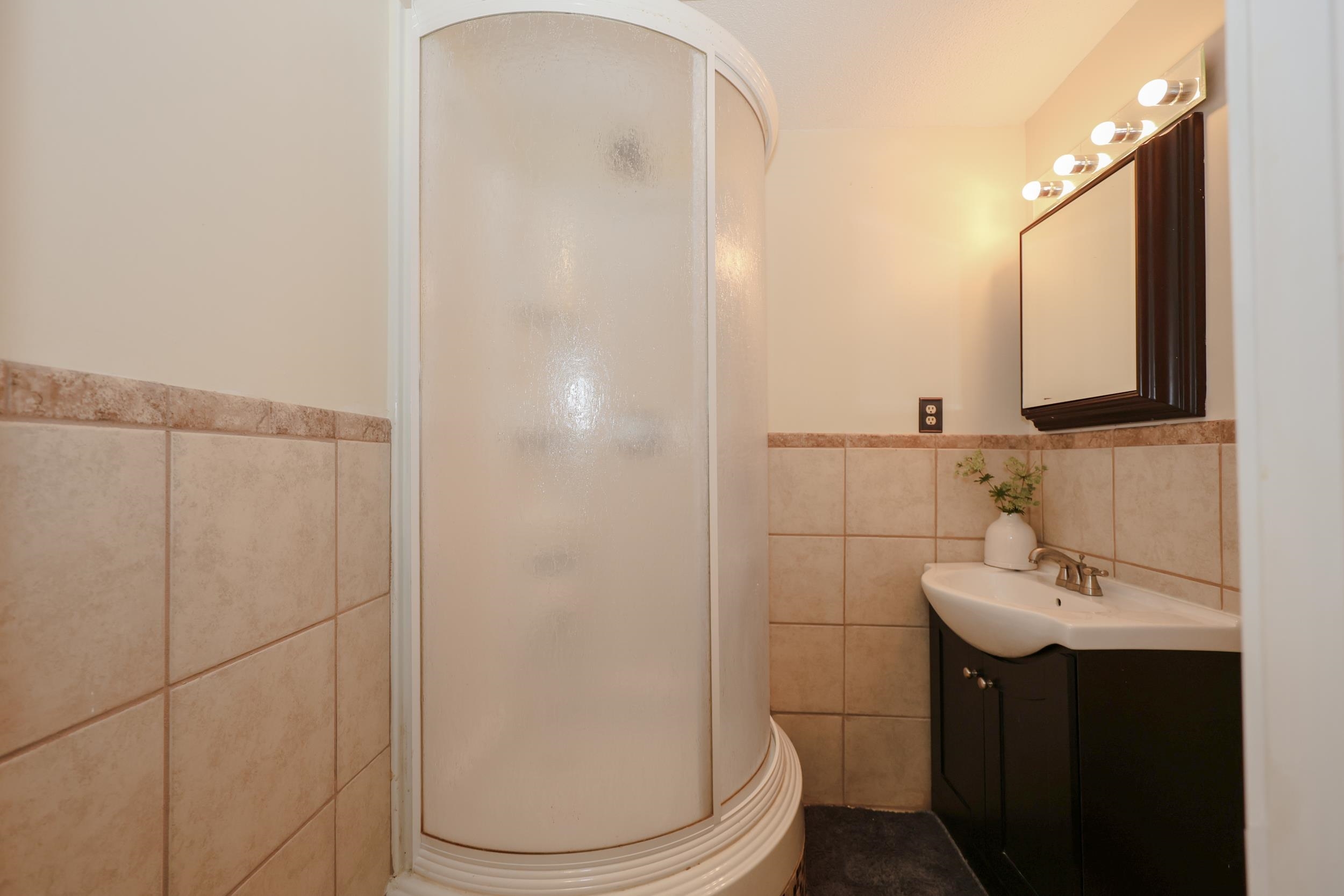 19 Country Club Drive Unit: 38